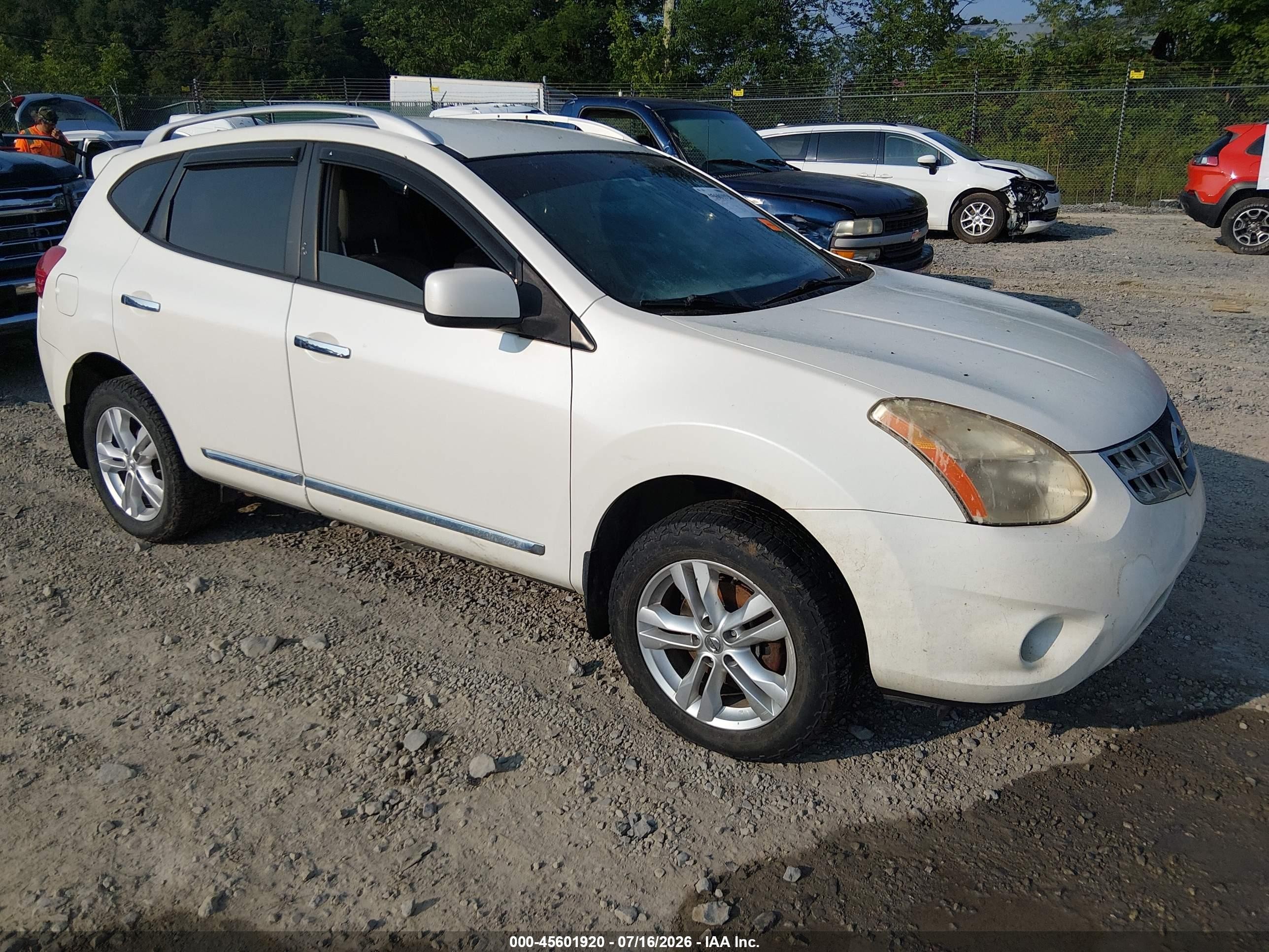 2012 Nissan Rogue Sv Белый vin: JN8AS5MV0CW409932