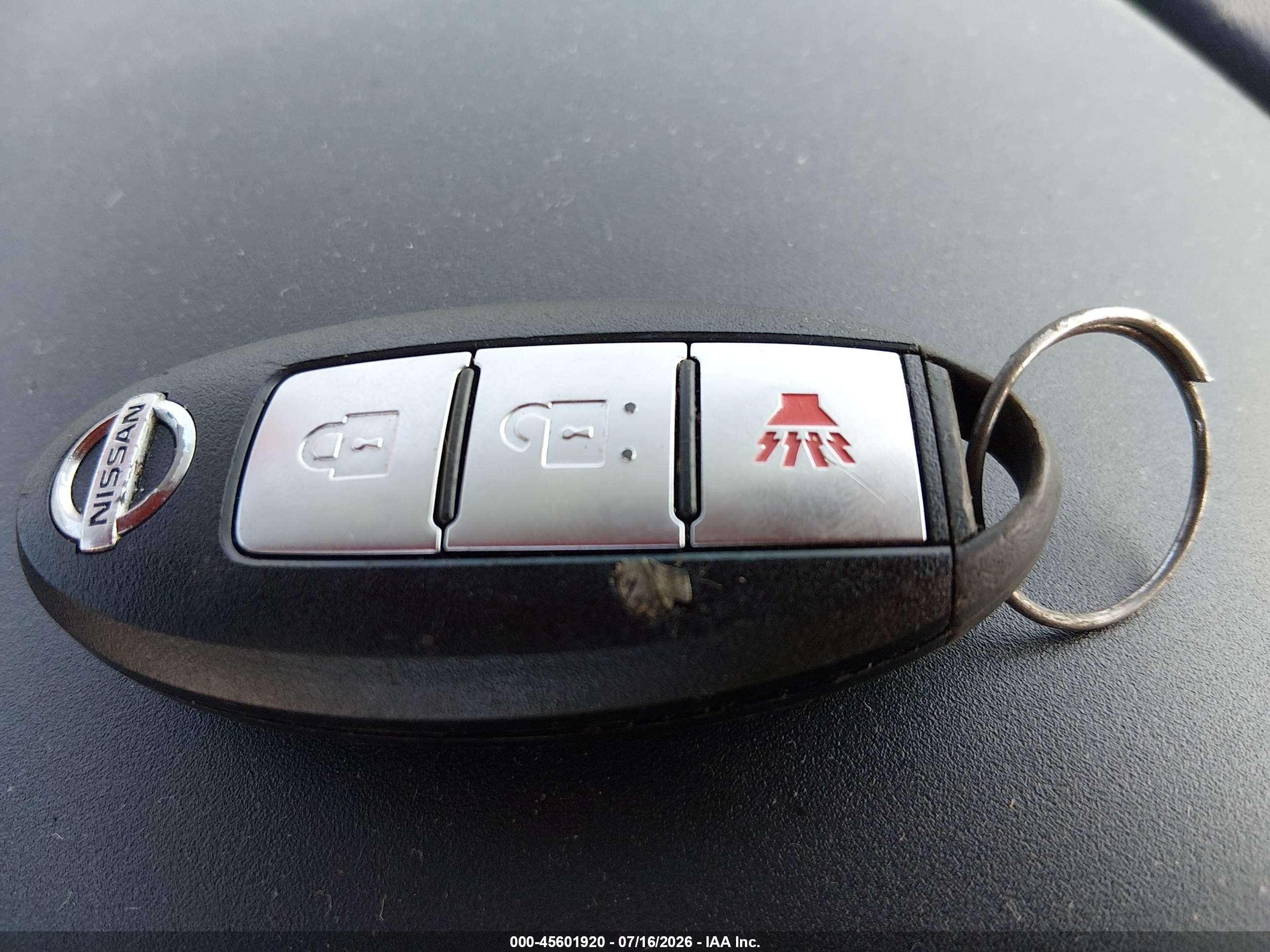 2012 Nissan Rogue Sv Белый vin: JN8AS5MV0CW409932