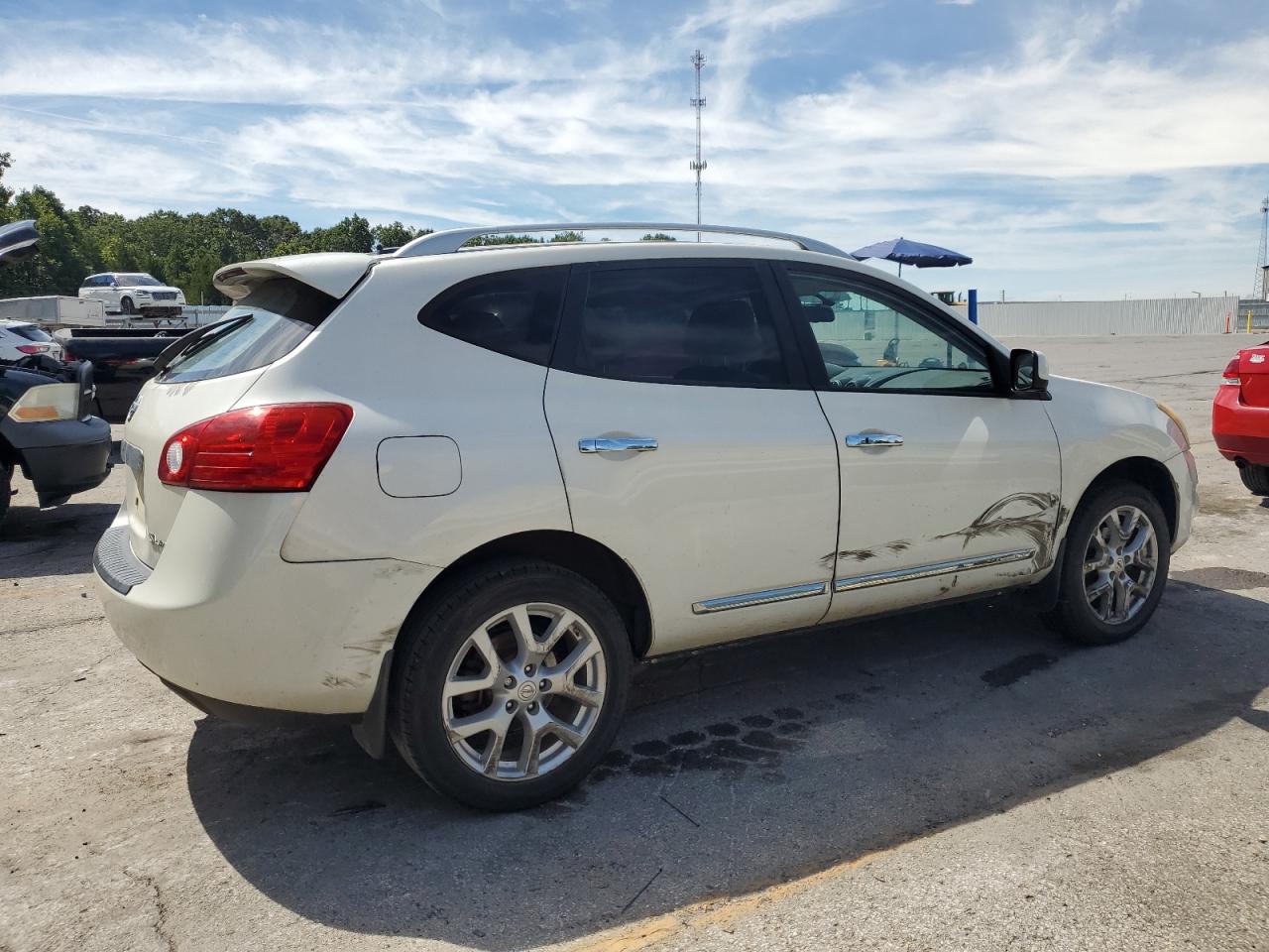 2012 Nissan Rogue S White vin: JN8AS5MV0CW414578