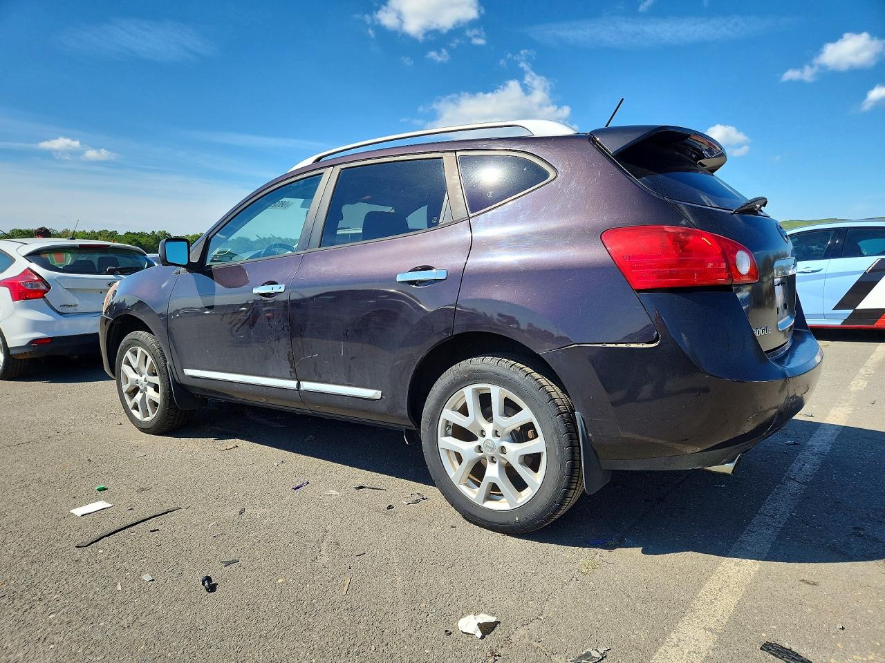 2013 Nissan Rogue S Maroon vin: JN8AS5MV0DW100916