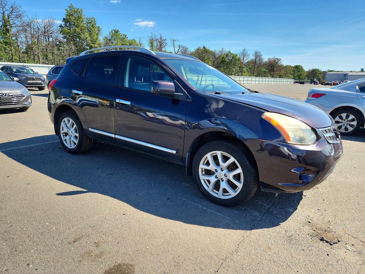 2013 Nissan Rogue S Maroon vin: JN8AS5MV0DW100916