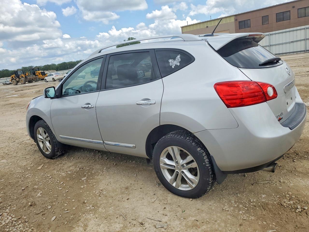 2013 Nissan Rogue S Silver vin: JN8AS5MV0DW103217