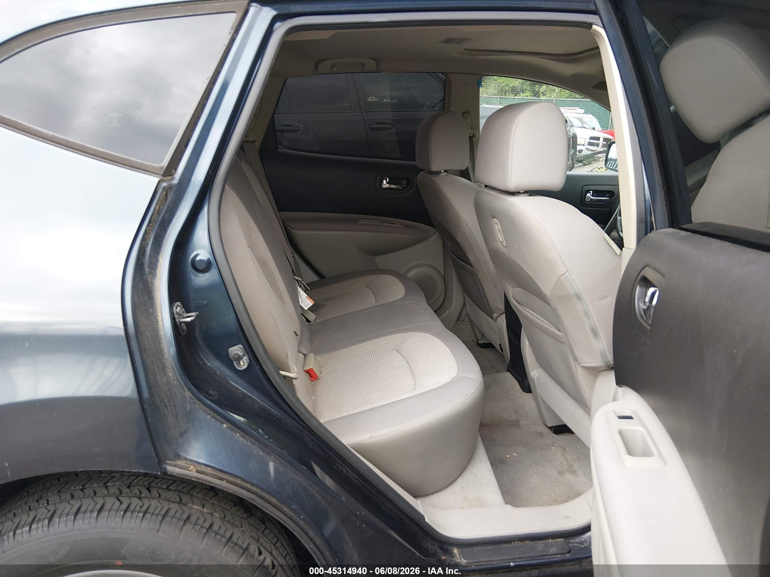 2013 Nissan Rogue Sv Gray vin: JN8AS5MV0DW145161