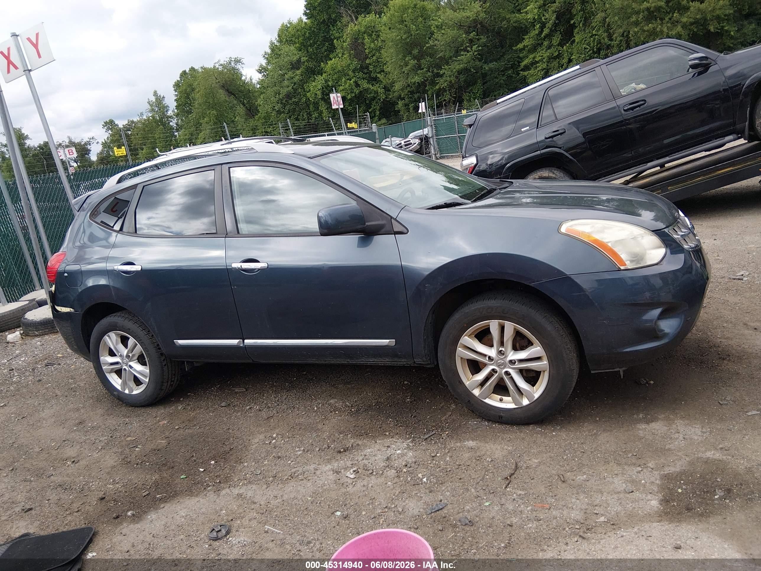 2013 Nissan Rogue Sv Gray vin: JN8AS5MV0DW145161