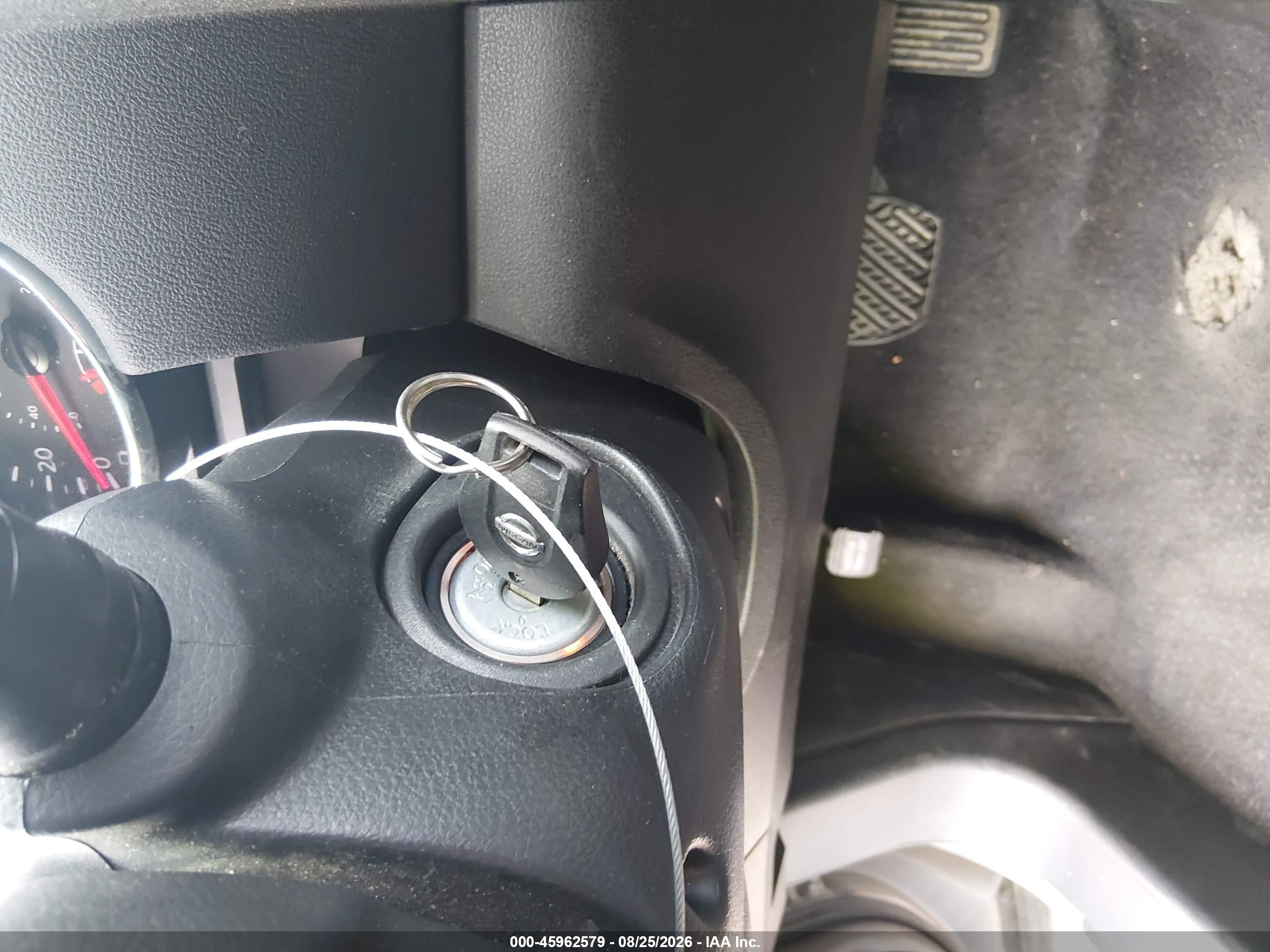 2013 Nissan Rogue S Серый vin: JN8AS5MV0DW148450