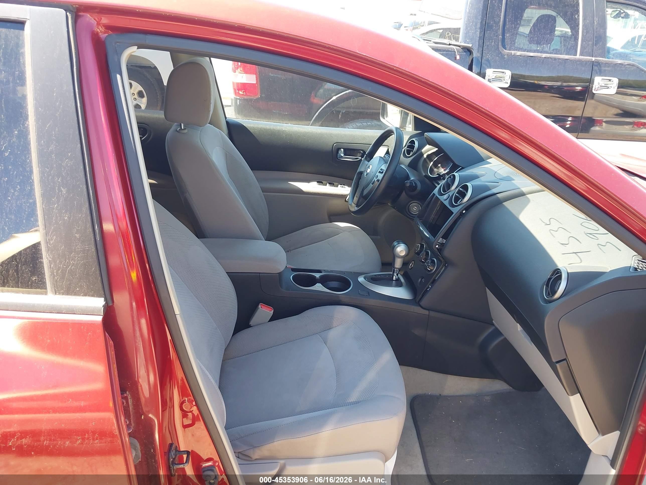 2013 Nissan Rogue S Red vin: JN8AS5MV0DW615849
