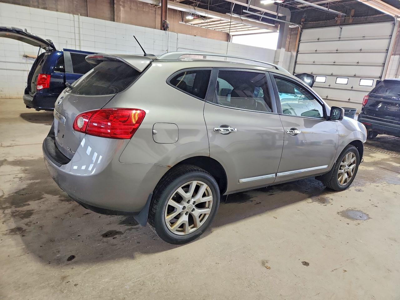 2013 Nissan Rogue S Gray vin: JN8AS5MV0DW646387