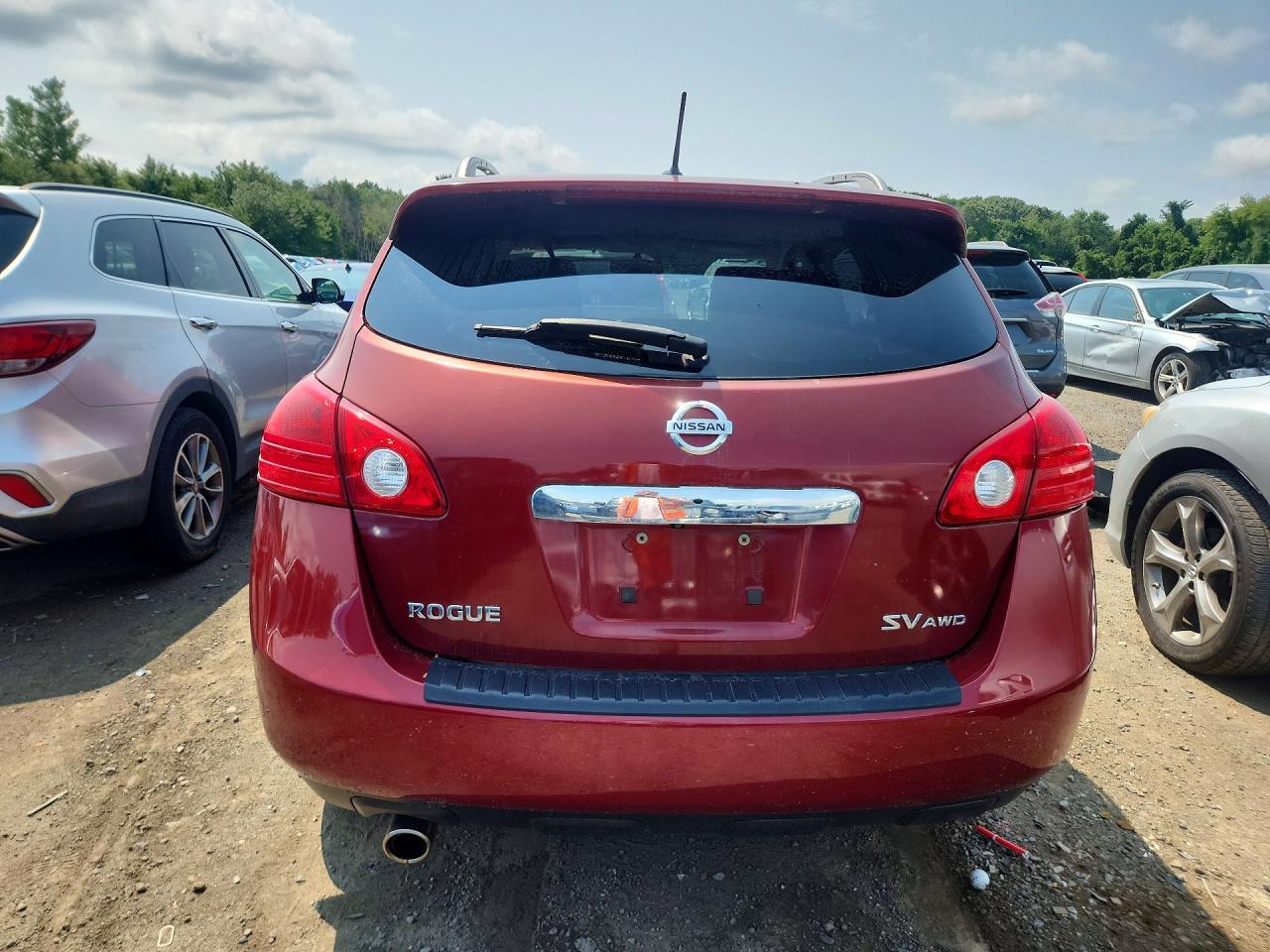 2013 Nissan Rogue S Red vin: JN8AS5MV0DW647409