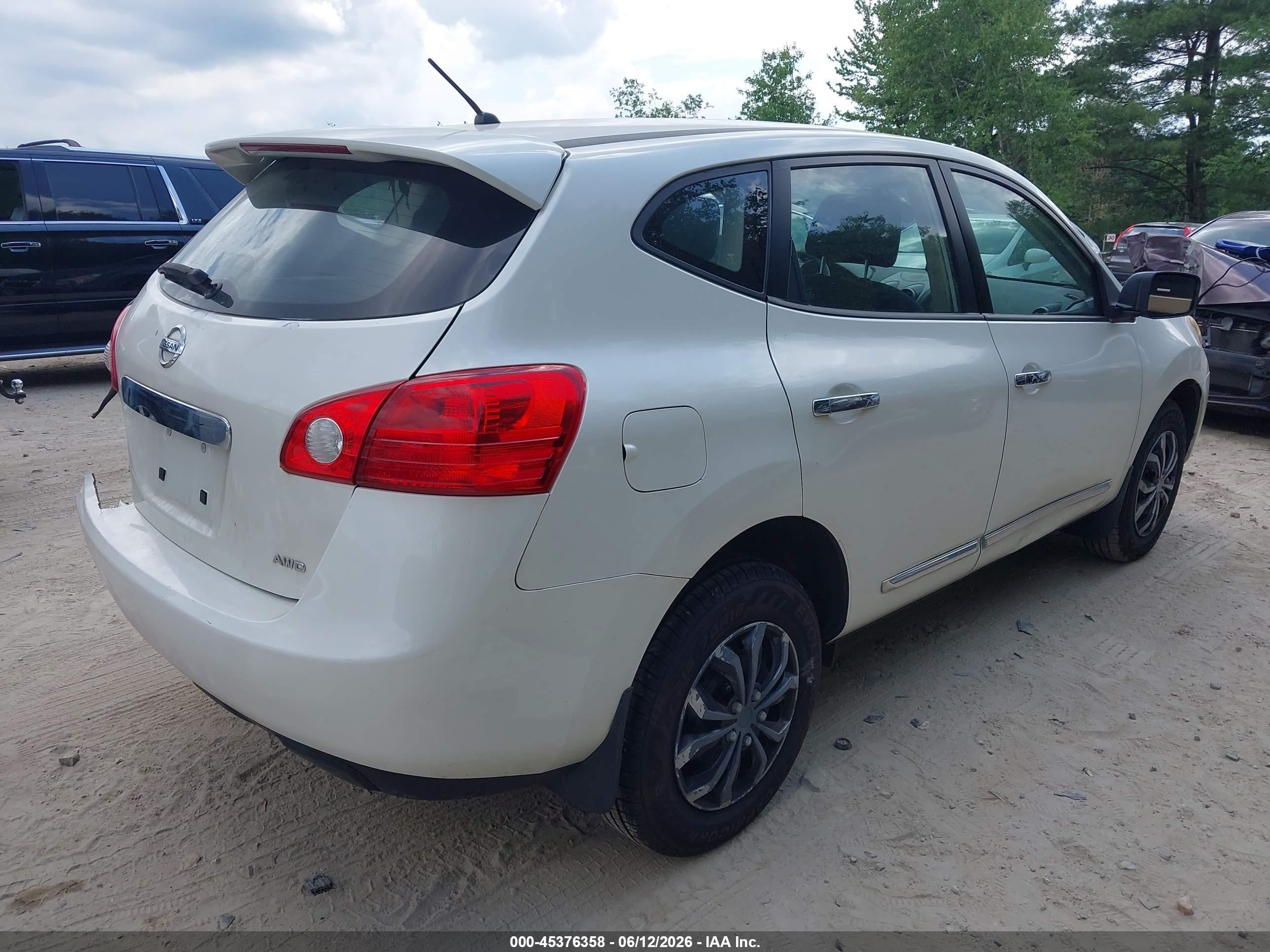 2013 Nissan Rogue S White vin: JN8AS5MV0DW650178