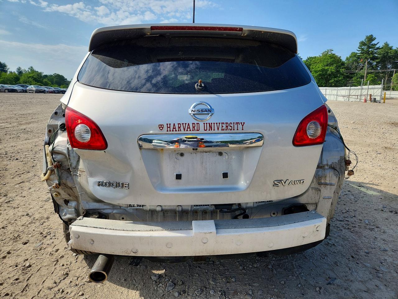 2013 Nissan Rogue S Silver vin: JN8AS5MV0DW651640