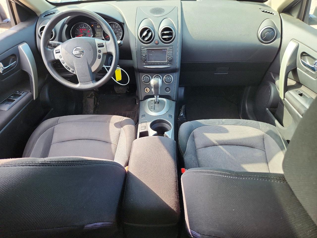 2013 Nissan Rogue S Silver vin: JN8AS5MV0DW651640