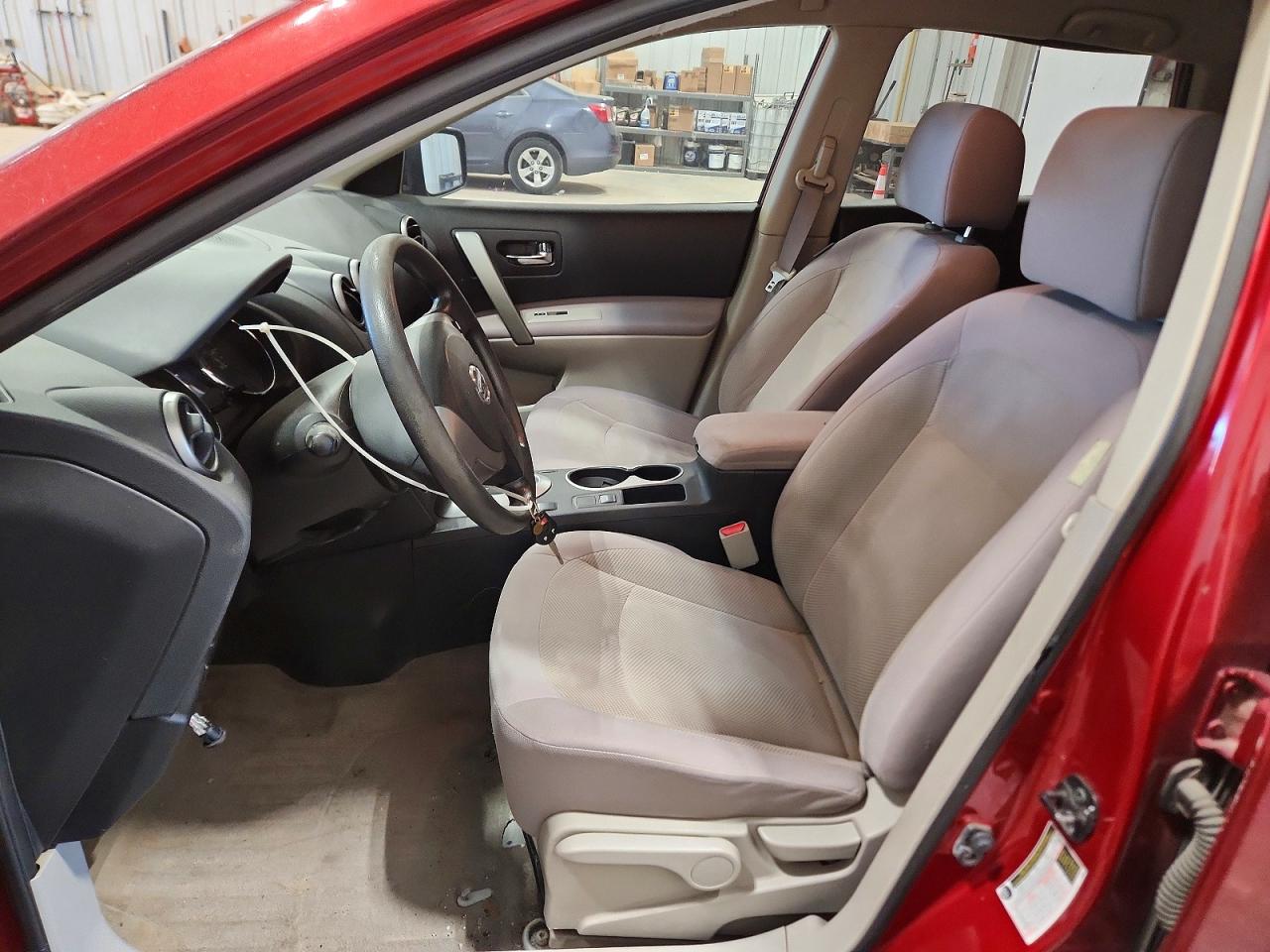 2013 Nissan Rogue S Burgundy vin: JN8AS5MV0DW655669