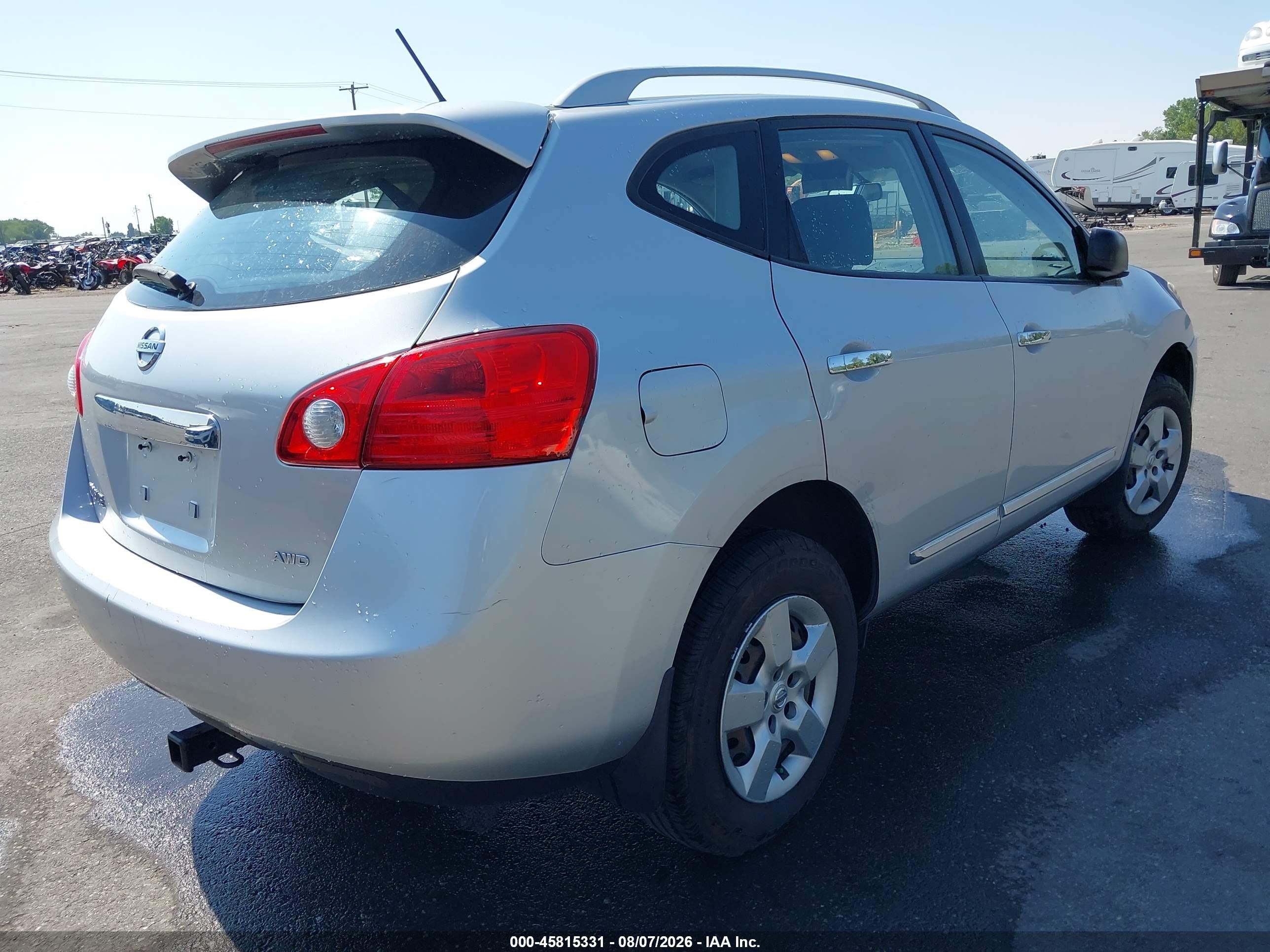2014 Nissan Rogue Select S Silver vin: JN8AS5MV0EW705987