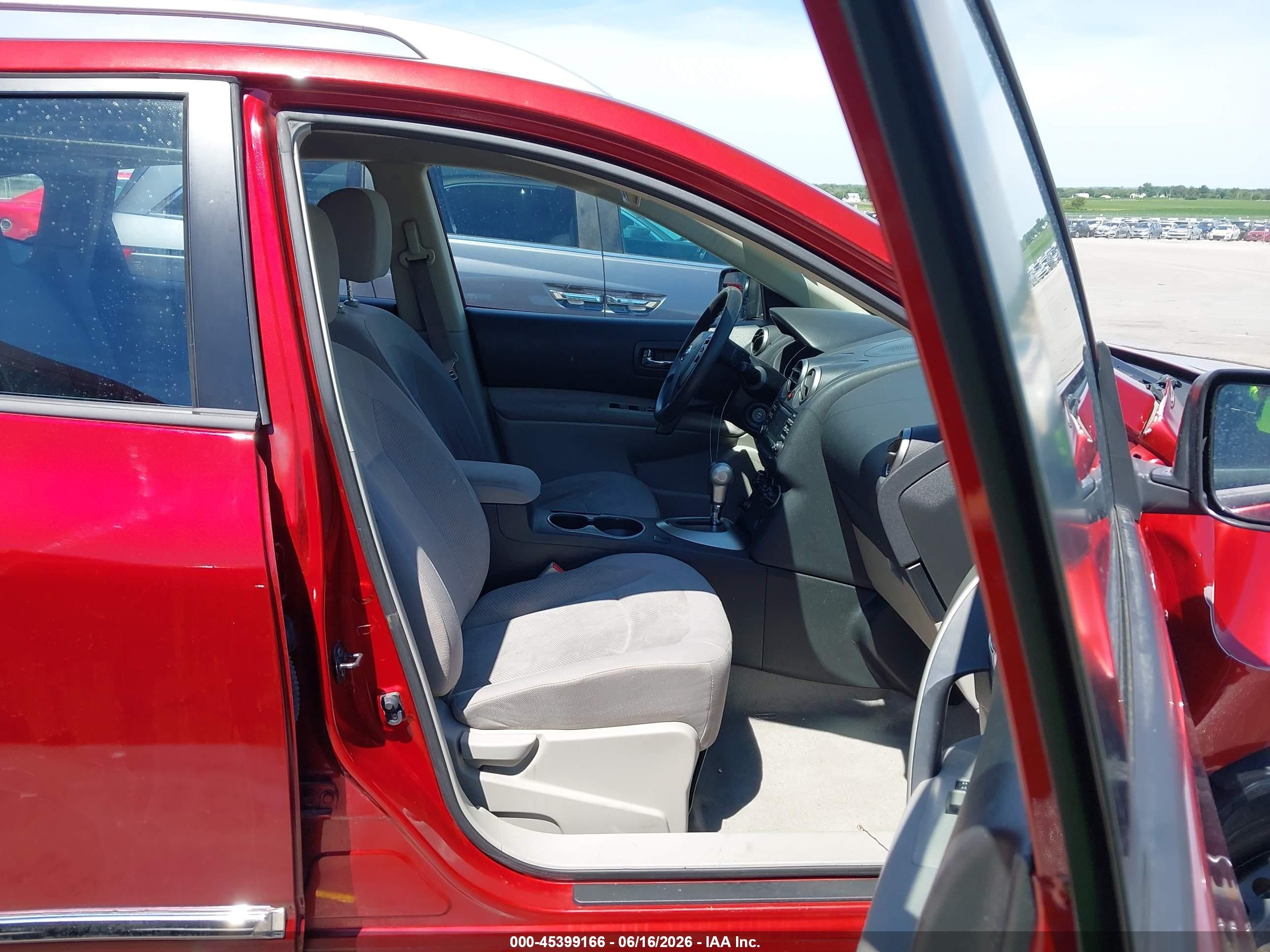 2014 Nissan Rogue Select S Red vin: JN8AS5MV0EW716360