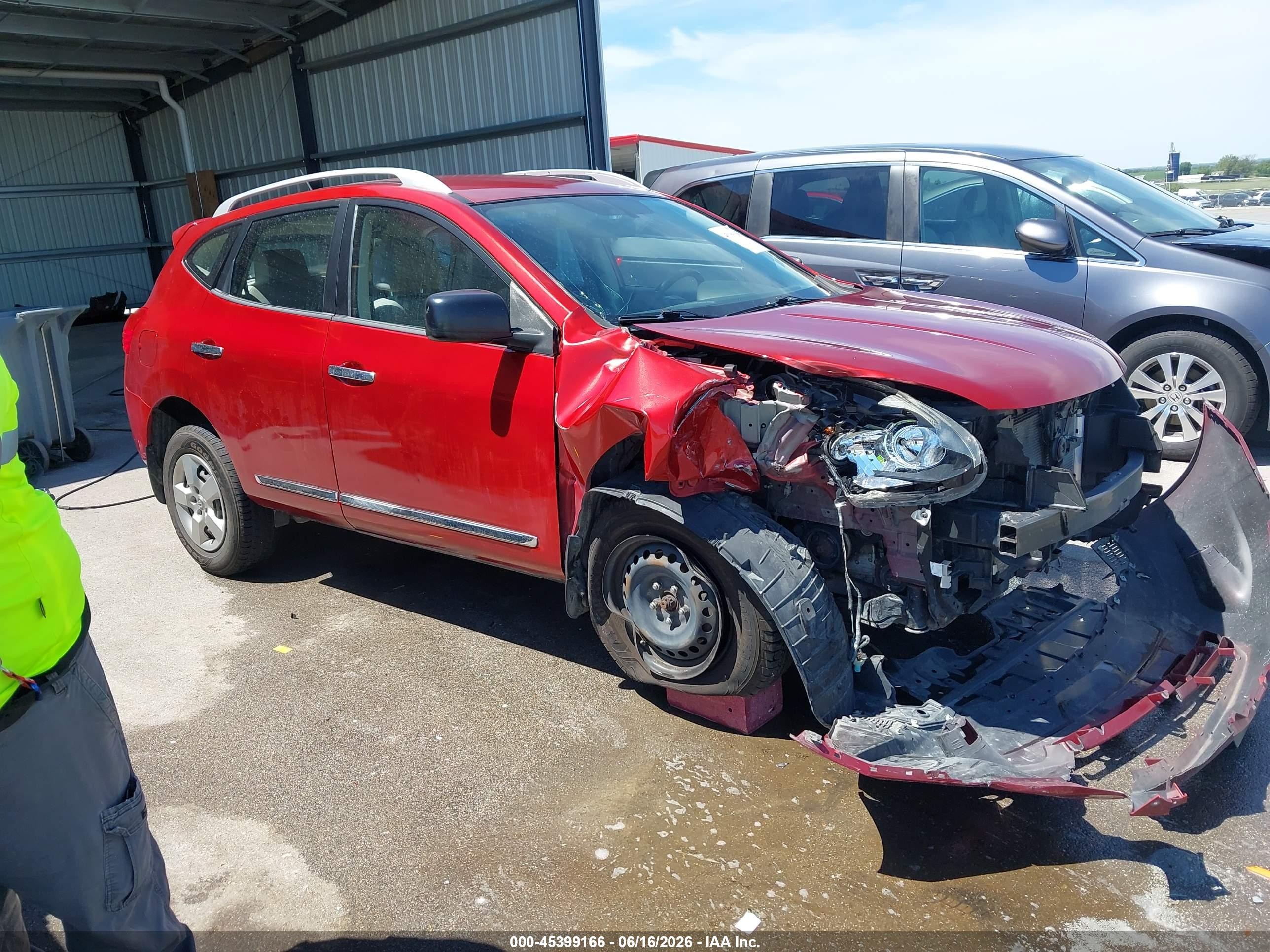 2014 Nissan Rogue Select S Red vin: JN8AS5MV0EW716360