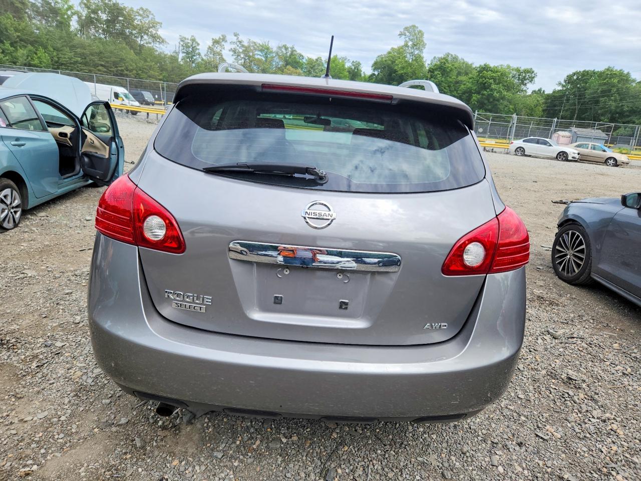 2014 Nissan Rogue Select S Gray vin: JN8AS5MV0EW716875