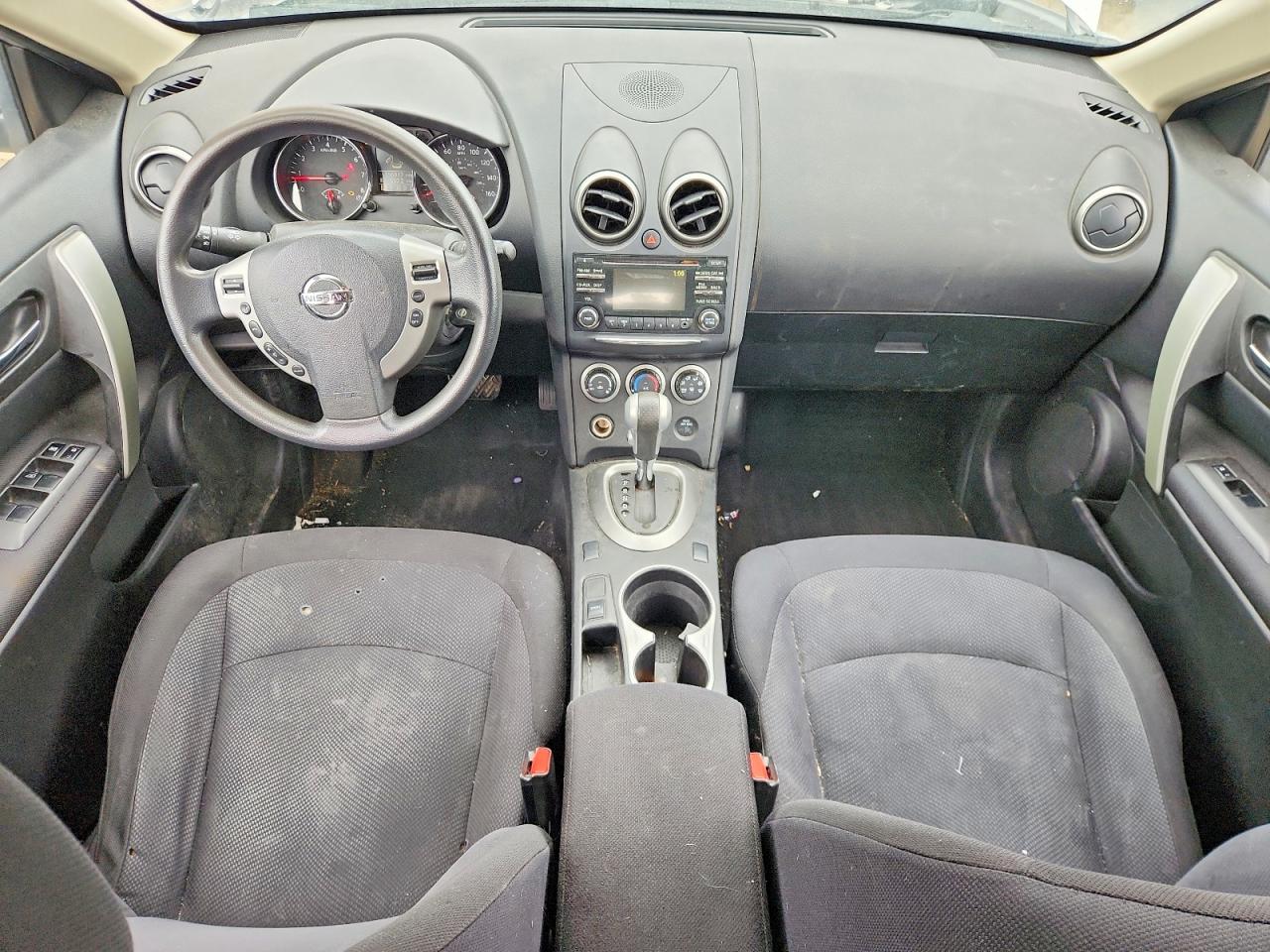 2015 Nissan Rogue Select S Серебряный vin: JN8AS5MV0FW257025