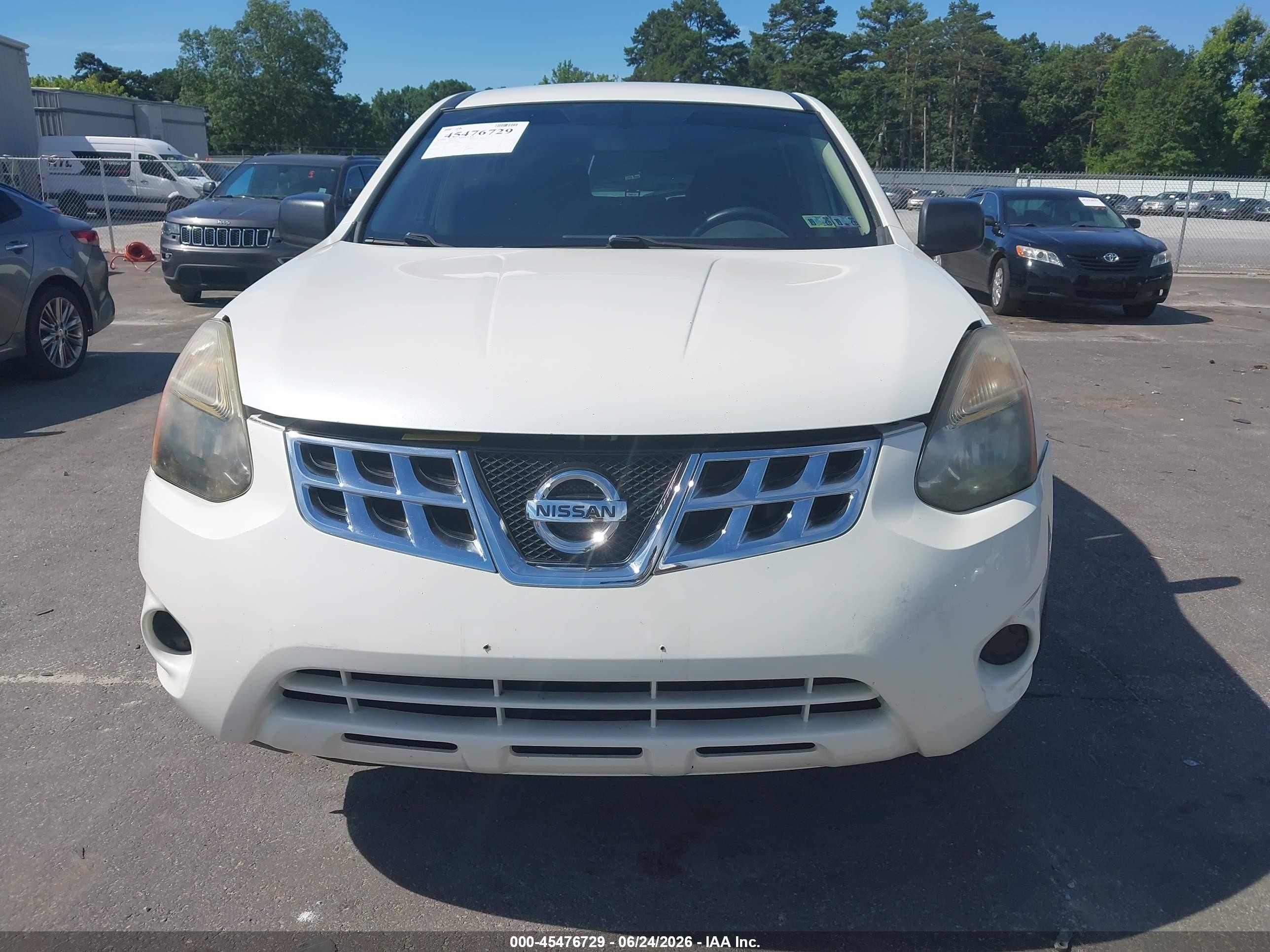 2015 Nissan Rogue Select S White vin: JN8AS5MV0FW258384
