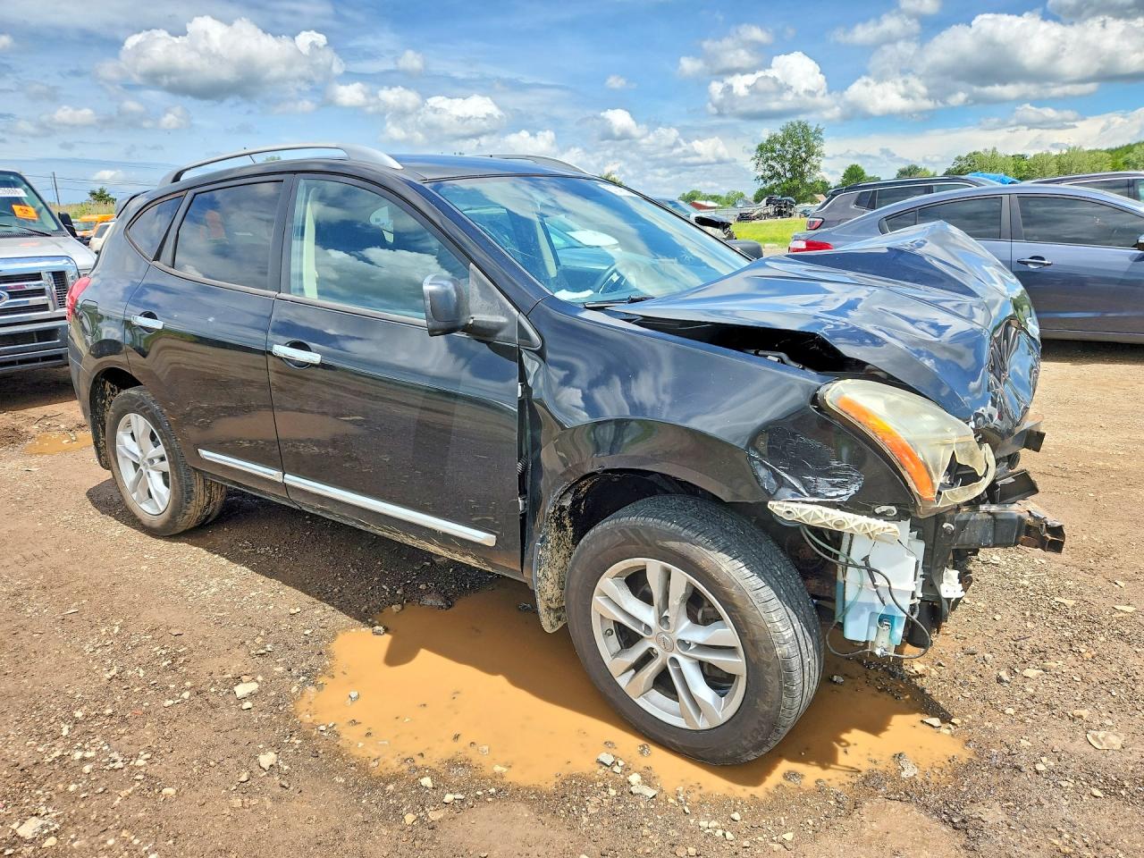 2015 Nissan Rogue Select S Черный vin: JN8AS5MV0FW756892