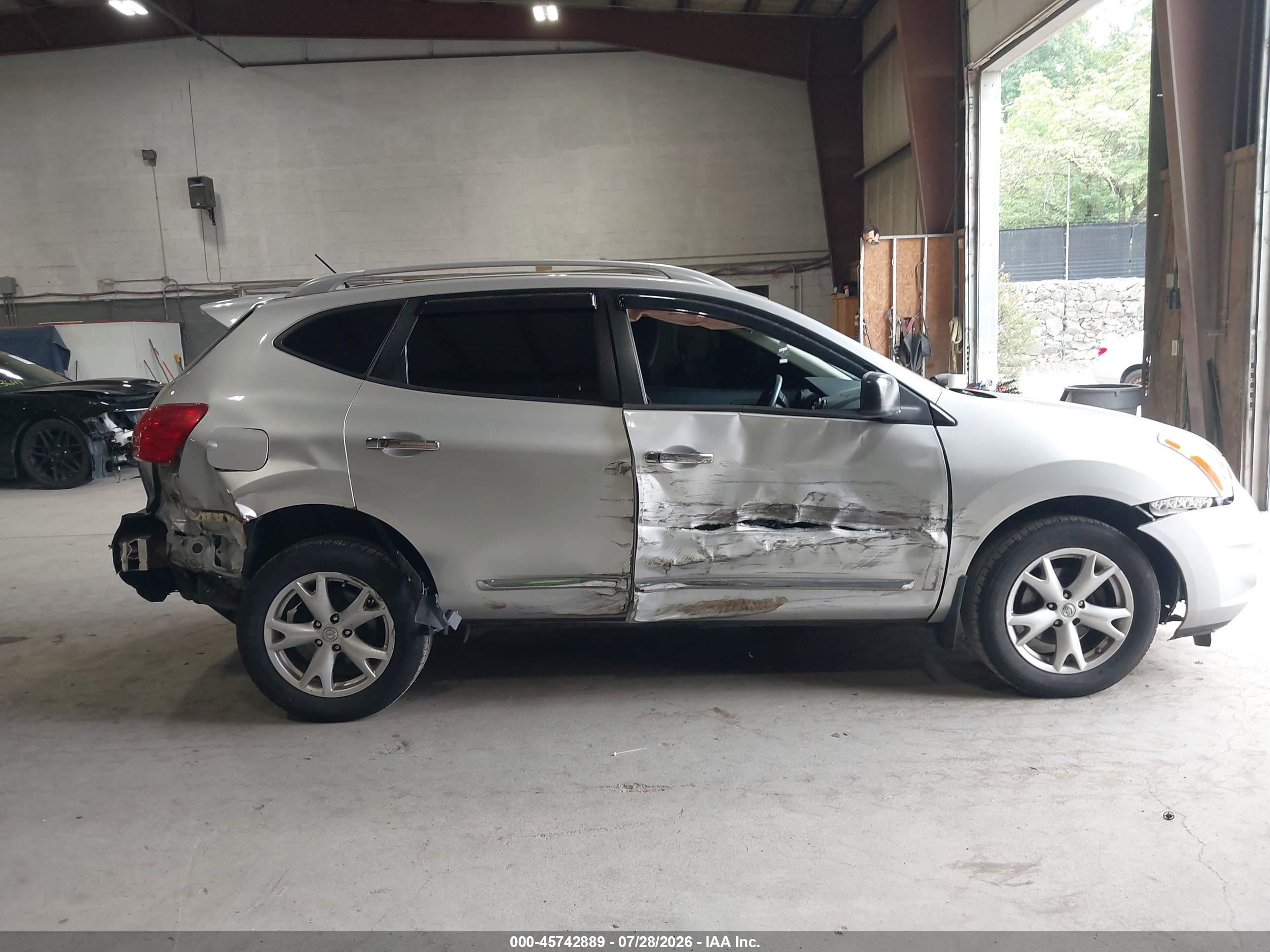 2015 Nissan Rogue Select S Gray vin: JN8AS5MV0FW765480