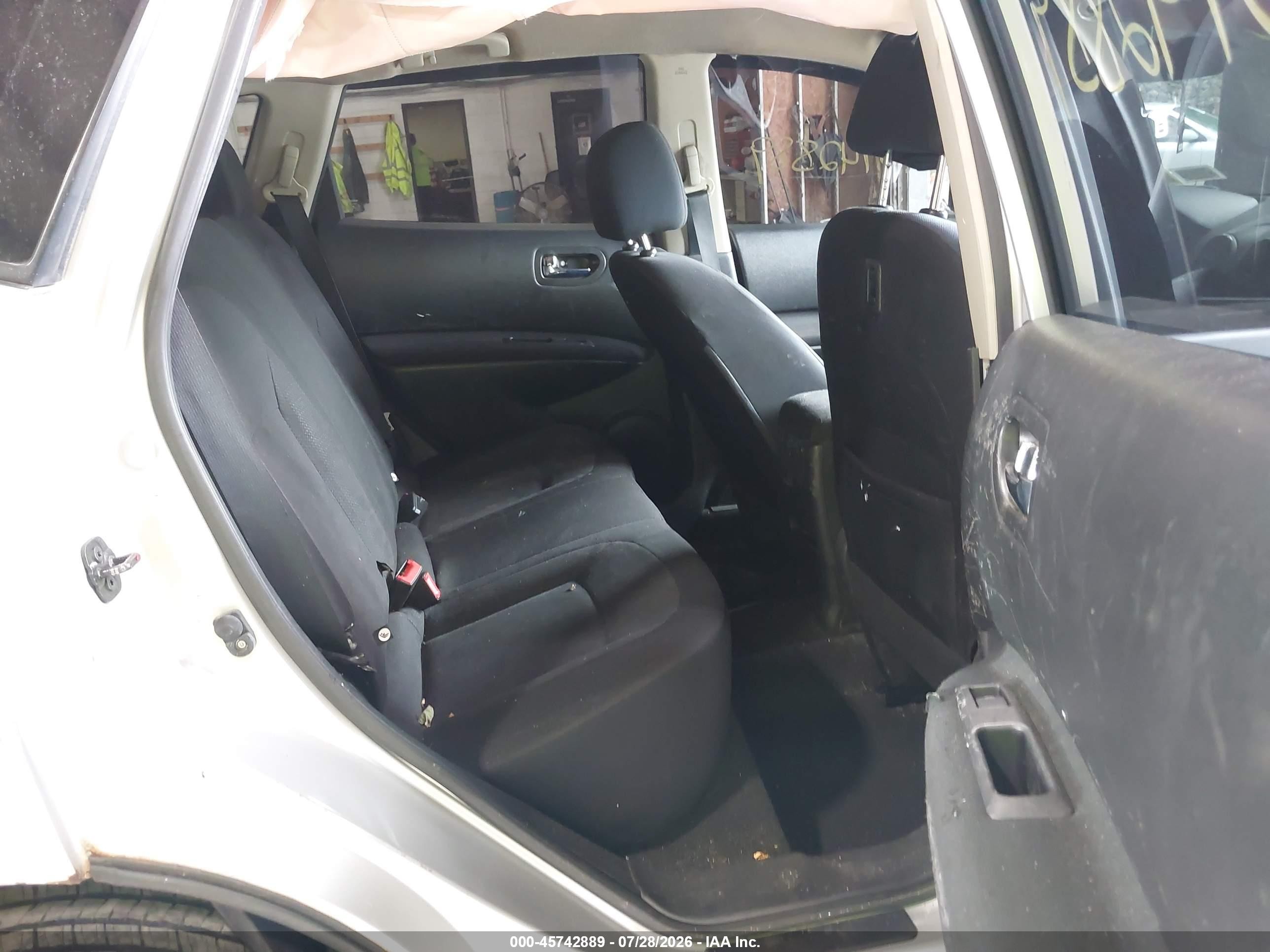 2015 Nissan Rogue Select S Gray vin: JN8AS5MV0FW765480
