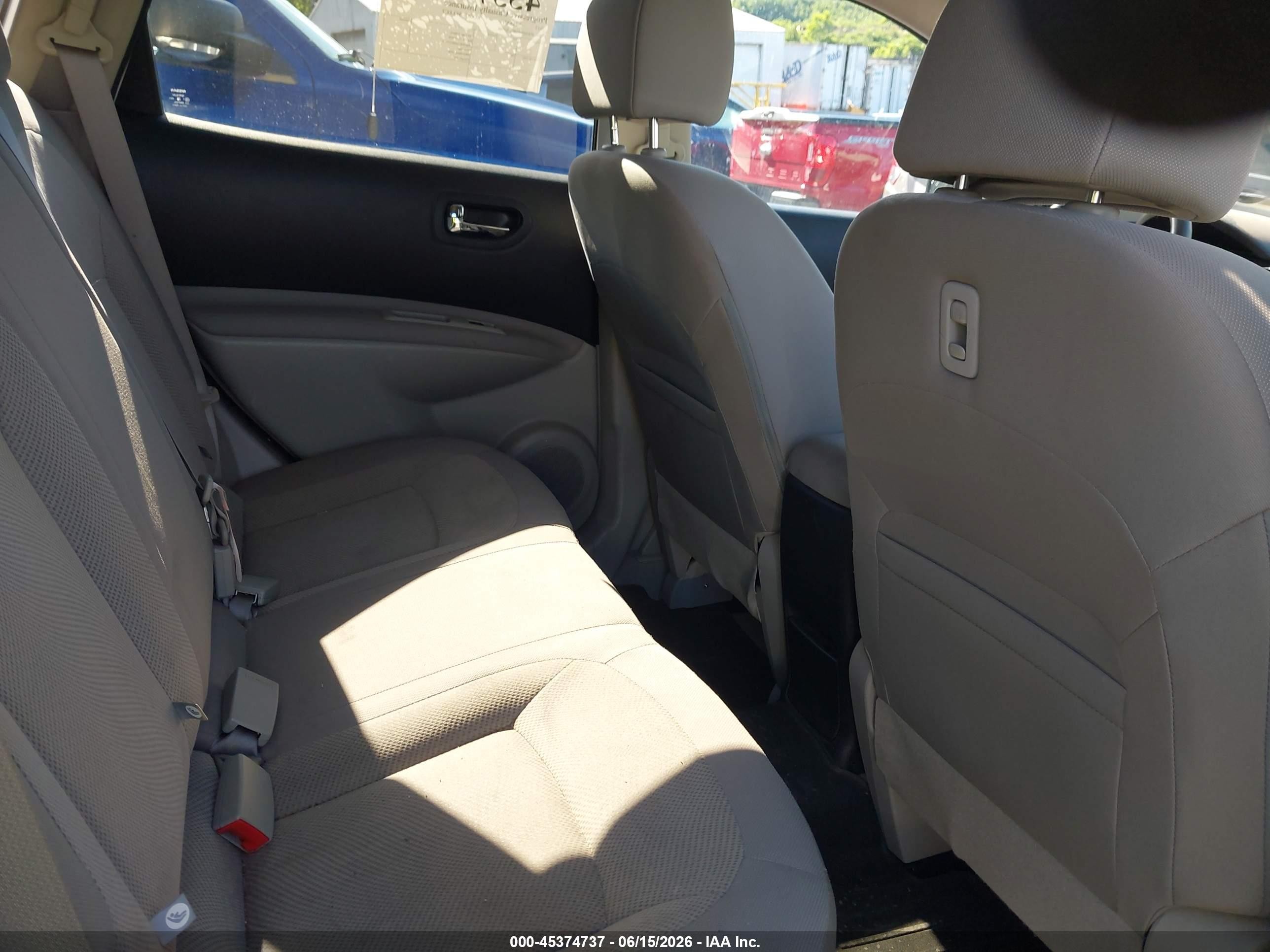 2015 Nissan Rogue Select S White vin: JN8AS5MV0FW767388