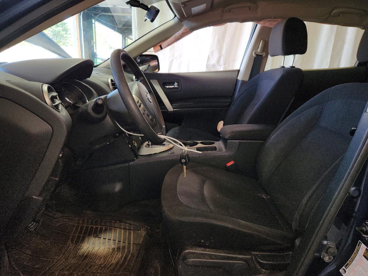 2015 Nissan Rogue Select S Серый vin: JN8AS5MV0FW768332