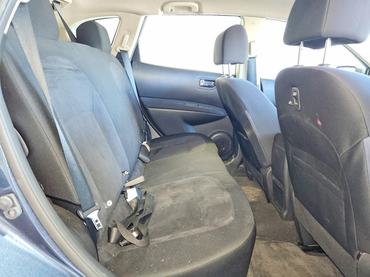 2015 Nissan Rogue Select S Серый vin: JN8AS5MV0FW768332
