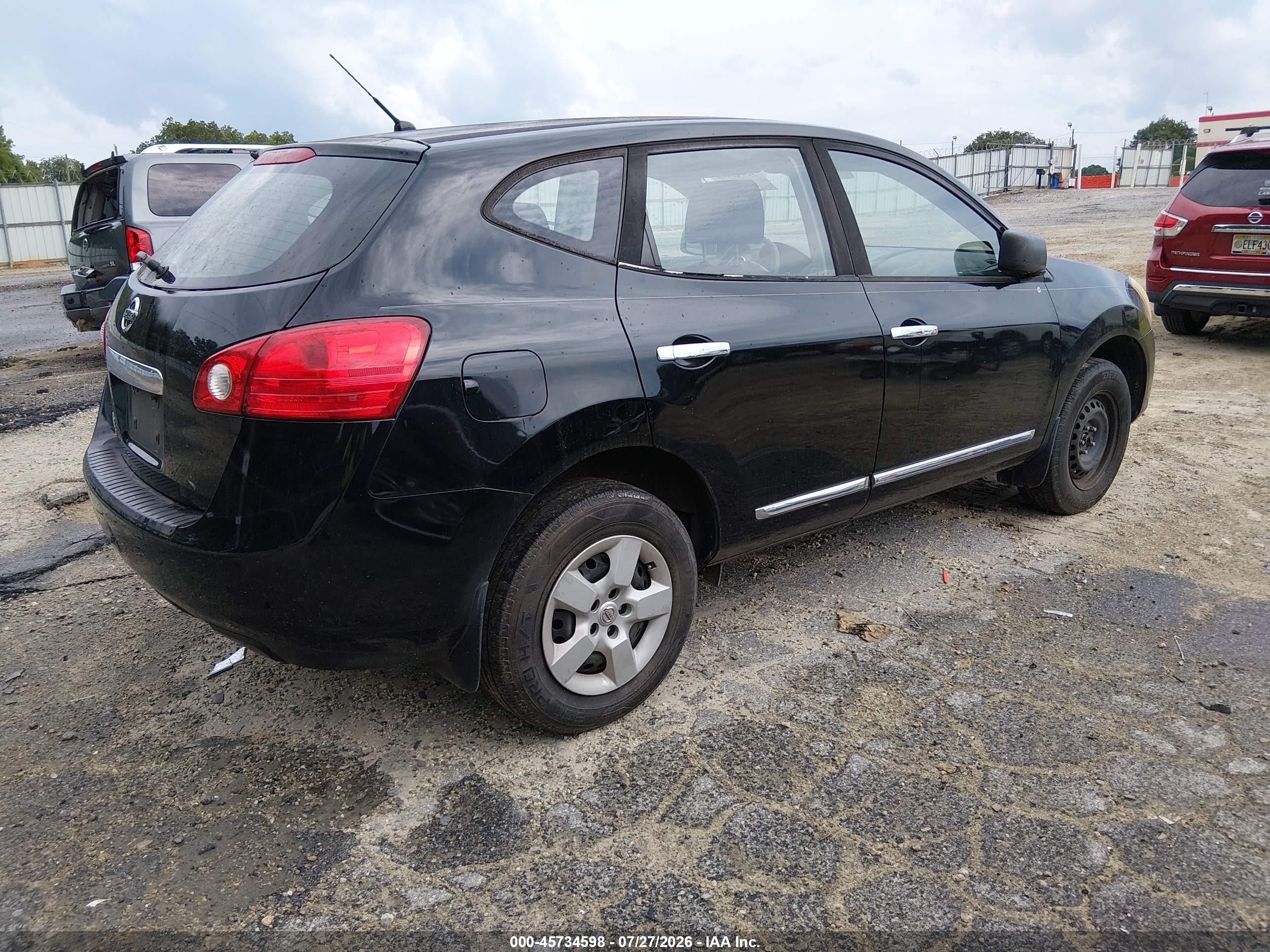 2015 Nissan Rogue Select S Черный vin: JN8AS5MV0FW770419
