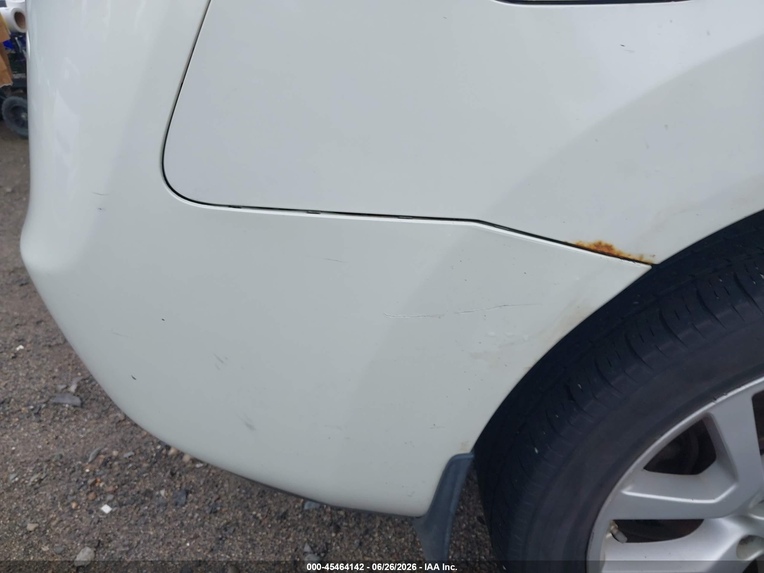2010 Nissan Rogue S White vin: JN8AS5MV1AW107563