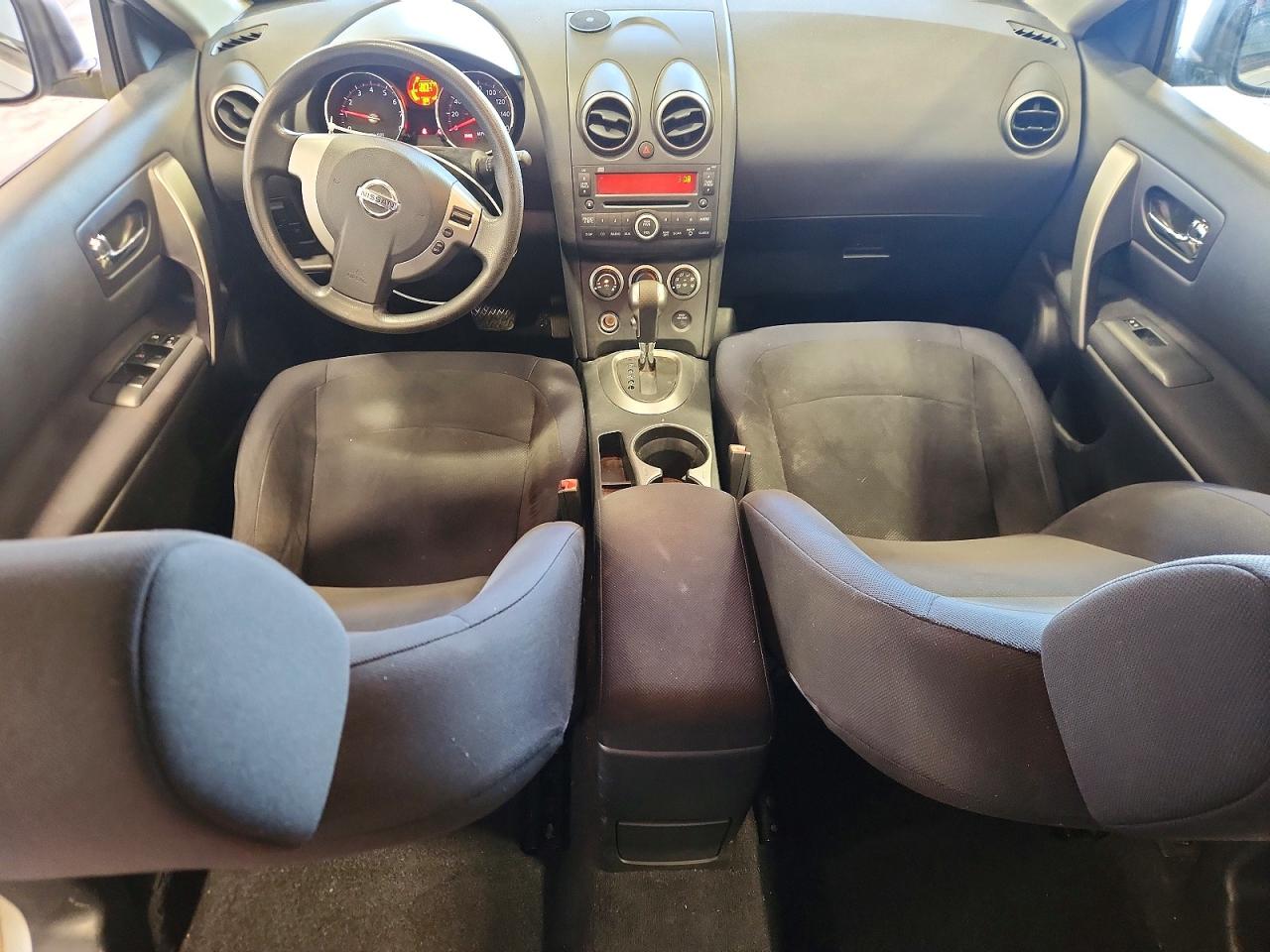 2010 Nissan Rogue S Silver vin: JN8AS5MV1AW600806