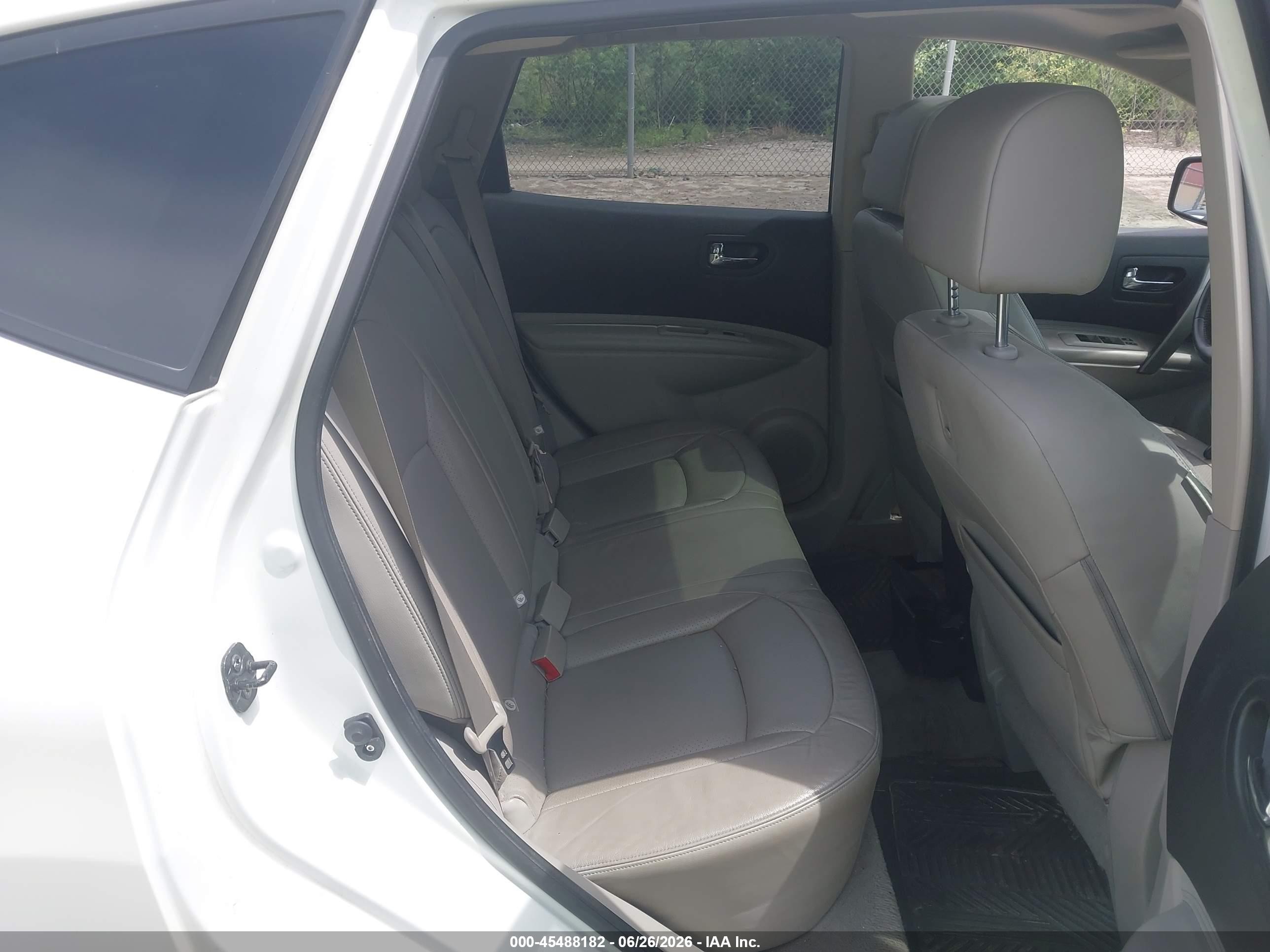 2011 Nissan Rogue Sv White vin: JN8AS5MV1BW253320