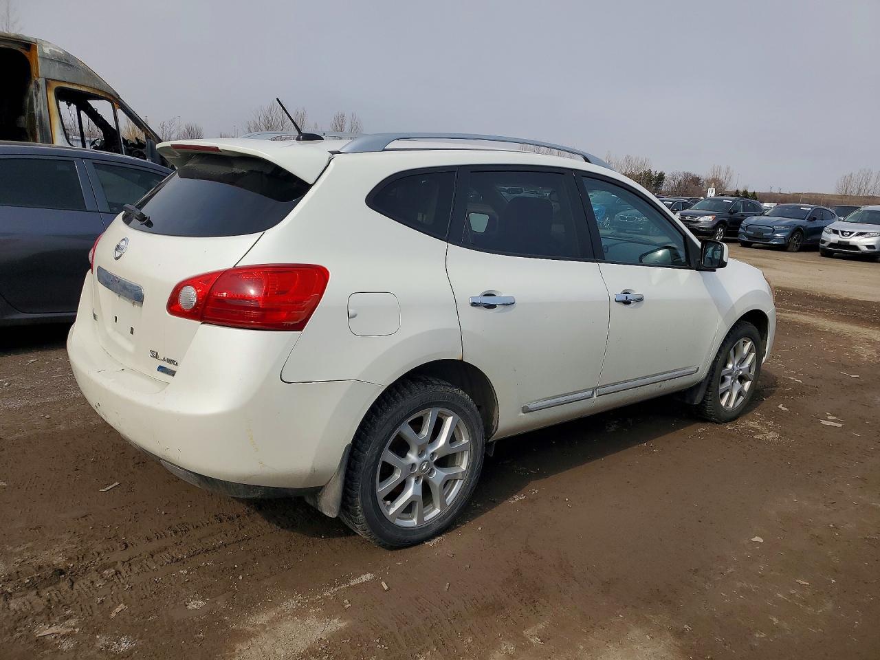 2011 Nissan Rogue S White vin: JN8AS5MV1BW299696