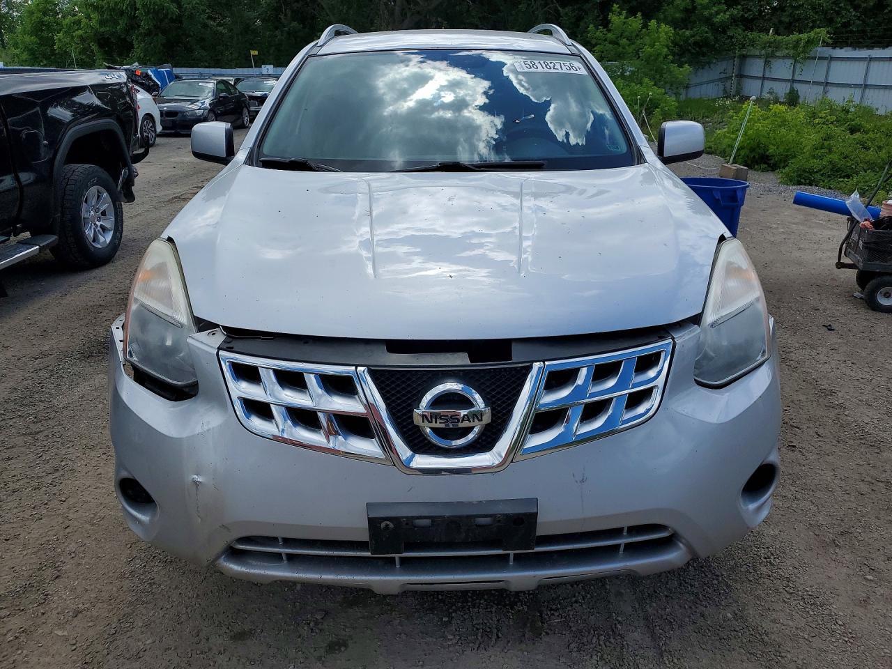 2011 Nissan Rogue S Silver vin: JN8AS5MV1BW300071