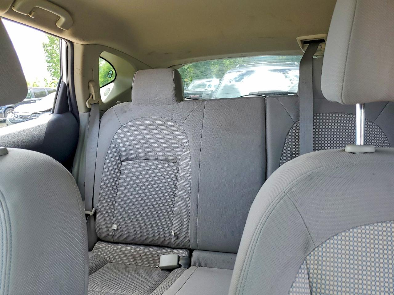 2011 Nissan Rogue S Silver vin: JN8AS5MV1BW300071
