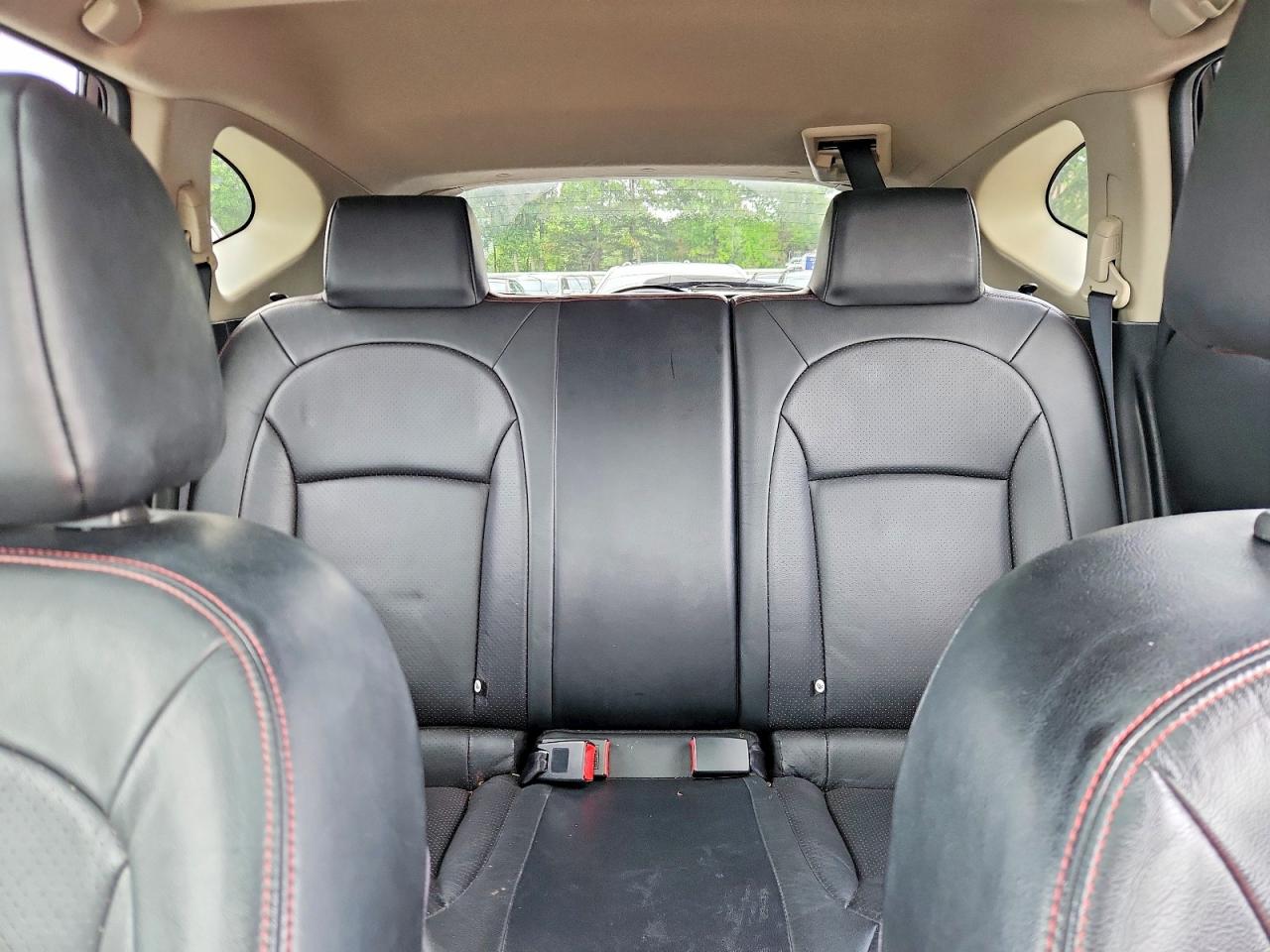 2011 Nissan Rogue S Черный vin: JN8AS5MV1BW301625
