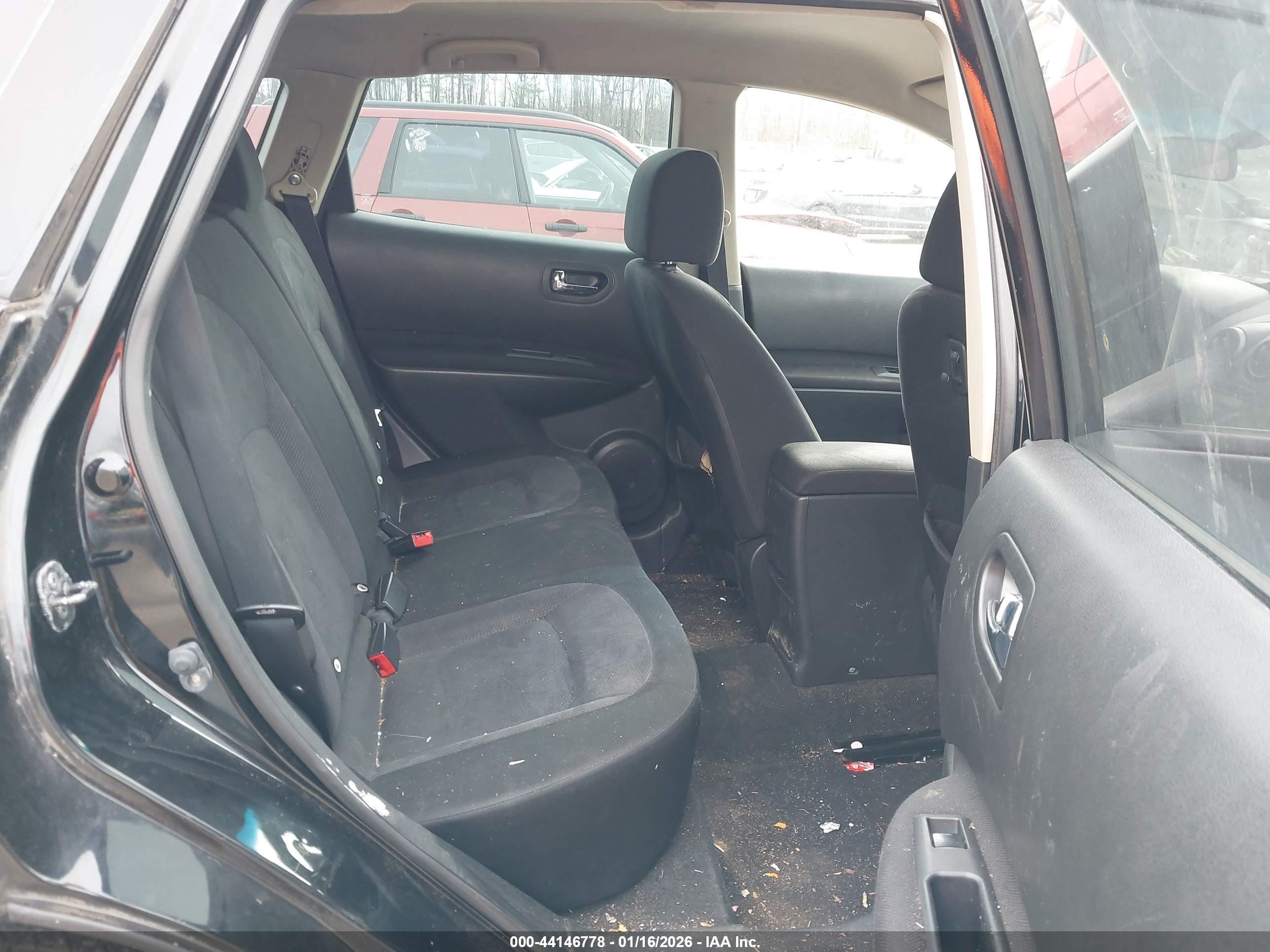 2011 Nissan Rogue S Черный vin: JN8AS5MV1BW673594