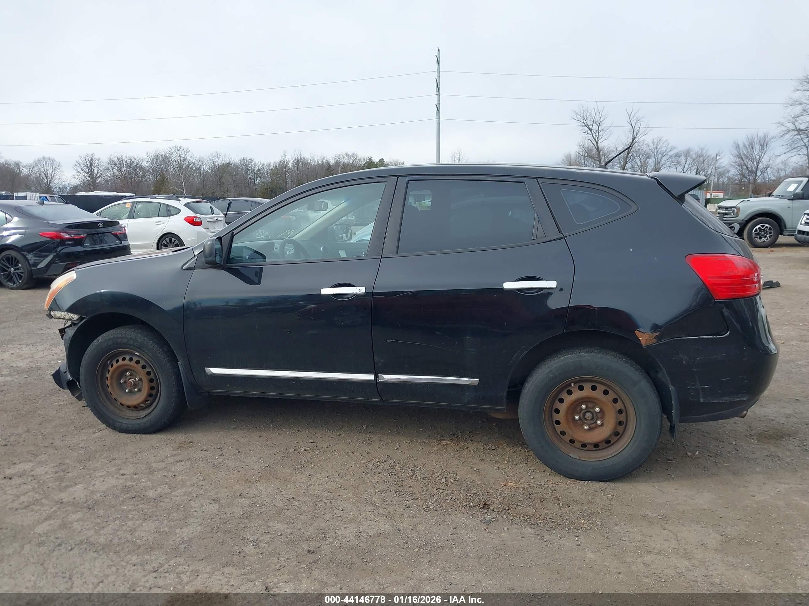 2011 Nissan Rogue S Черный vin: JN8AS5MV1BW673594