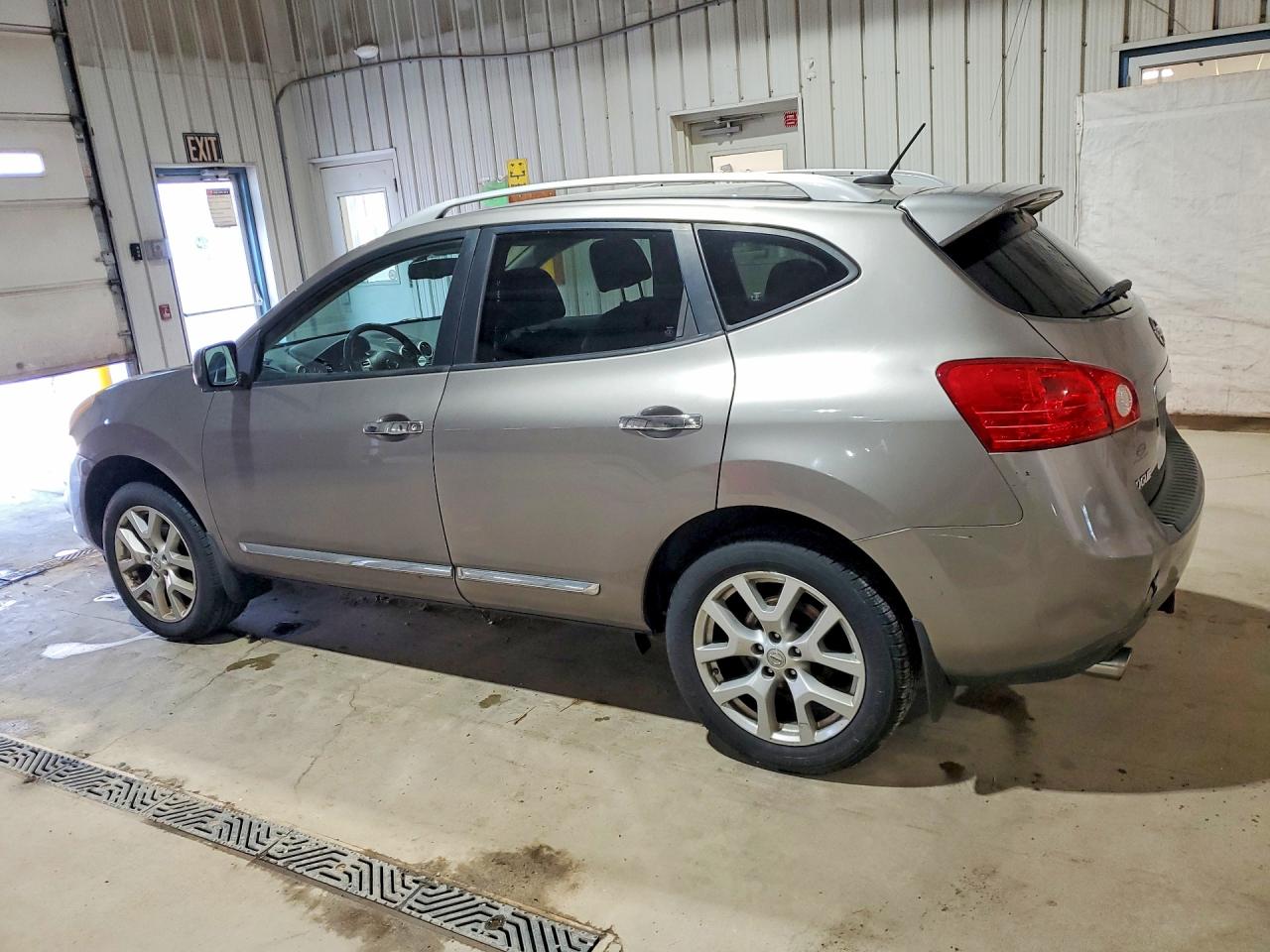 2011 Nissan Rogue S Gray vin: JN8AS5MV1BW673837