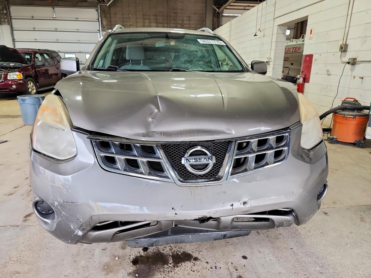 2011 Nissan Rogue S Burgundy vin: JN8AS5MV1BW677094