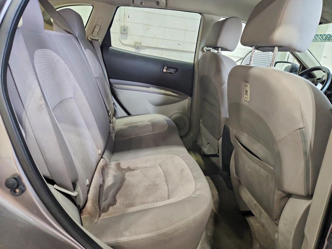 2011 Nissan Rogue S Burgundy vin: JN8AS5MV1BW677094