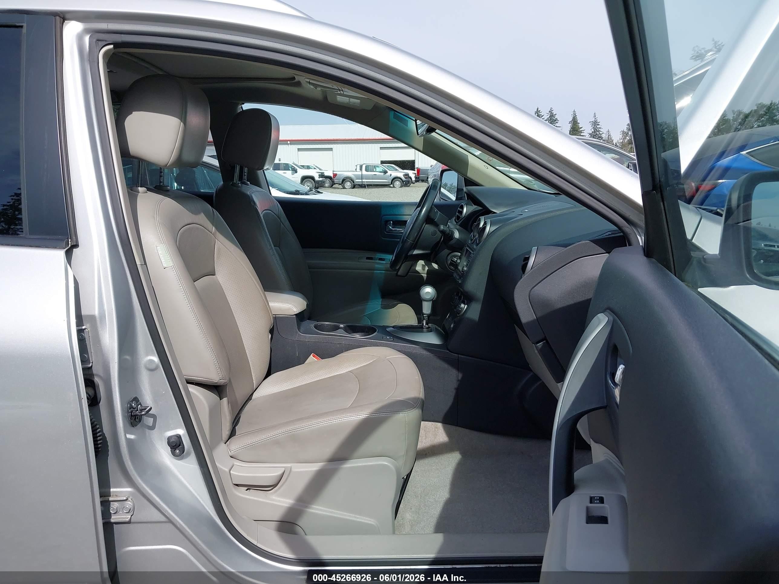 2011 Nissan Rogue Sv Silver vin: JN8AS5MV1BW690296