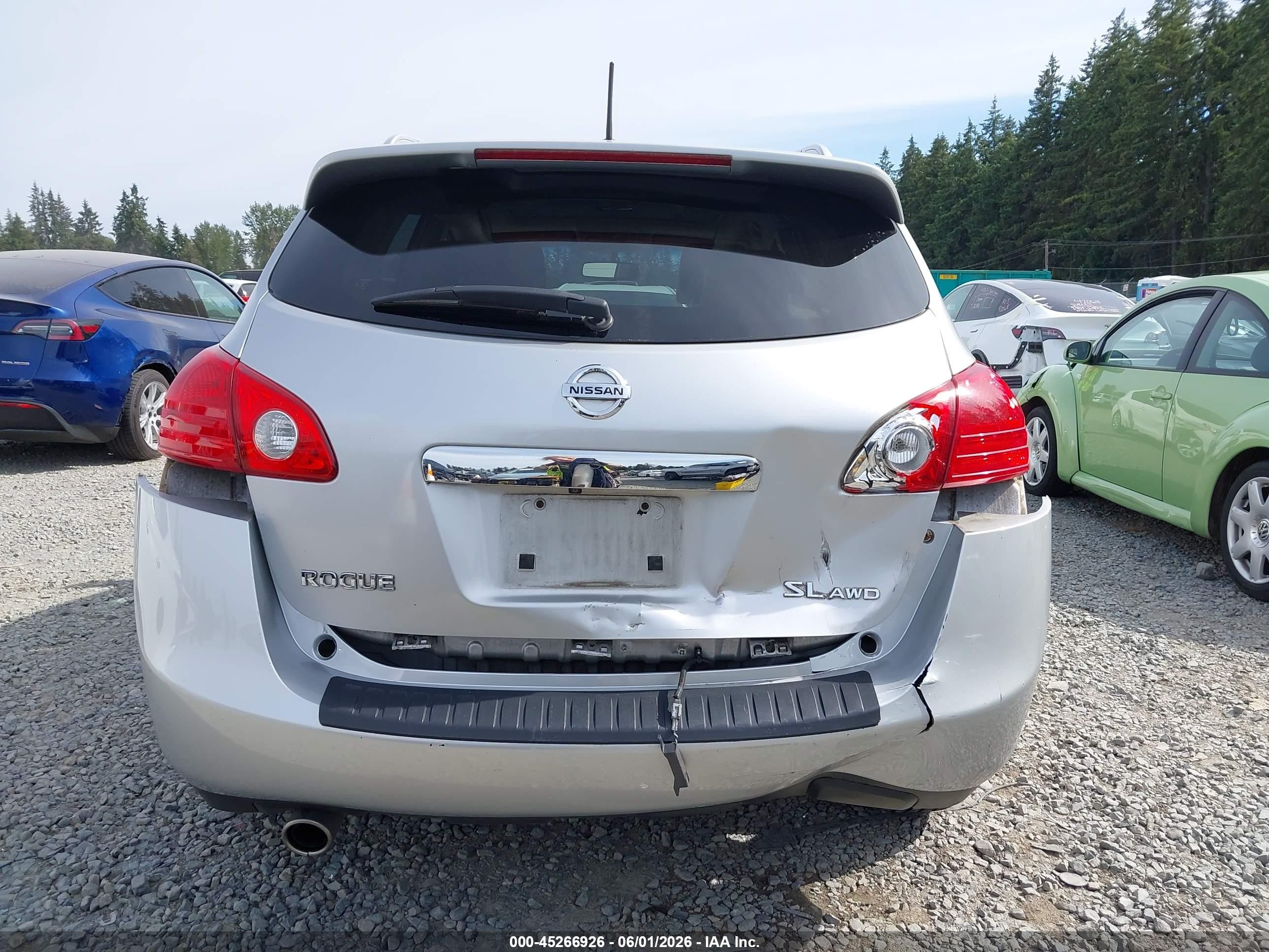 2011 Nissan Rogue Sv Silver vin: JN8AS5MV1BW690296