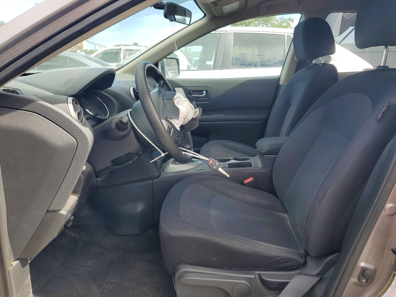 2012 Nissan Rogue S Silver vin: JN8AS5MV1CW350308