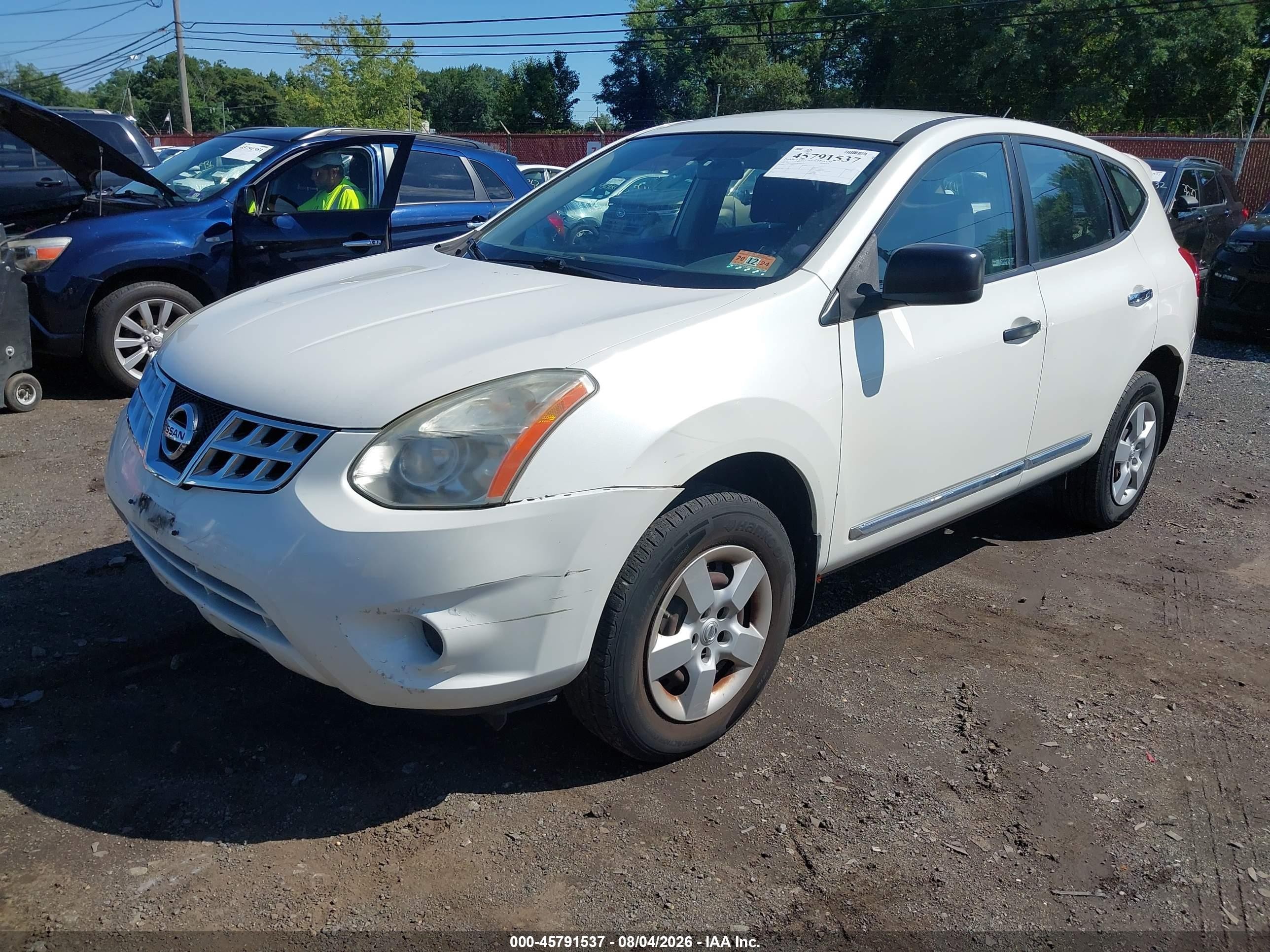 2012 Nissan Rogue S White vin: JN8AS5MV1CW353659