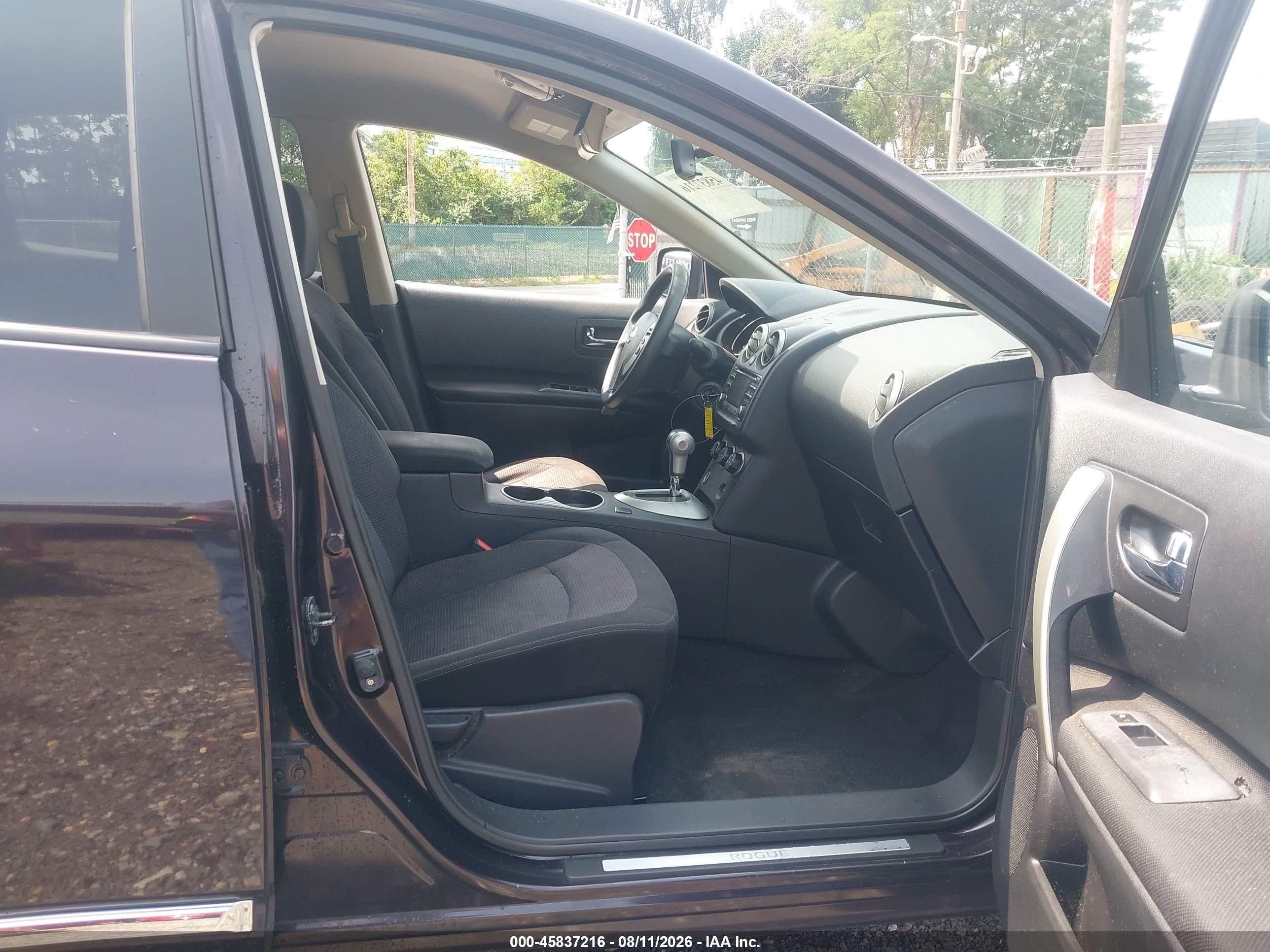 2012 Nissan Rogue Sv Brown vin: JN8AS5MV1CW391747