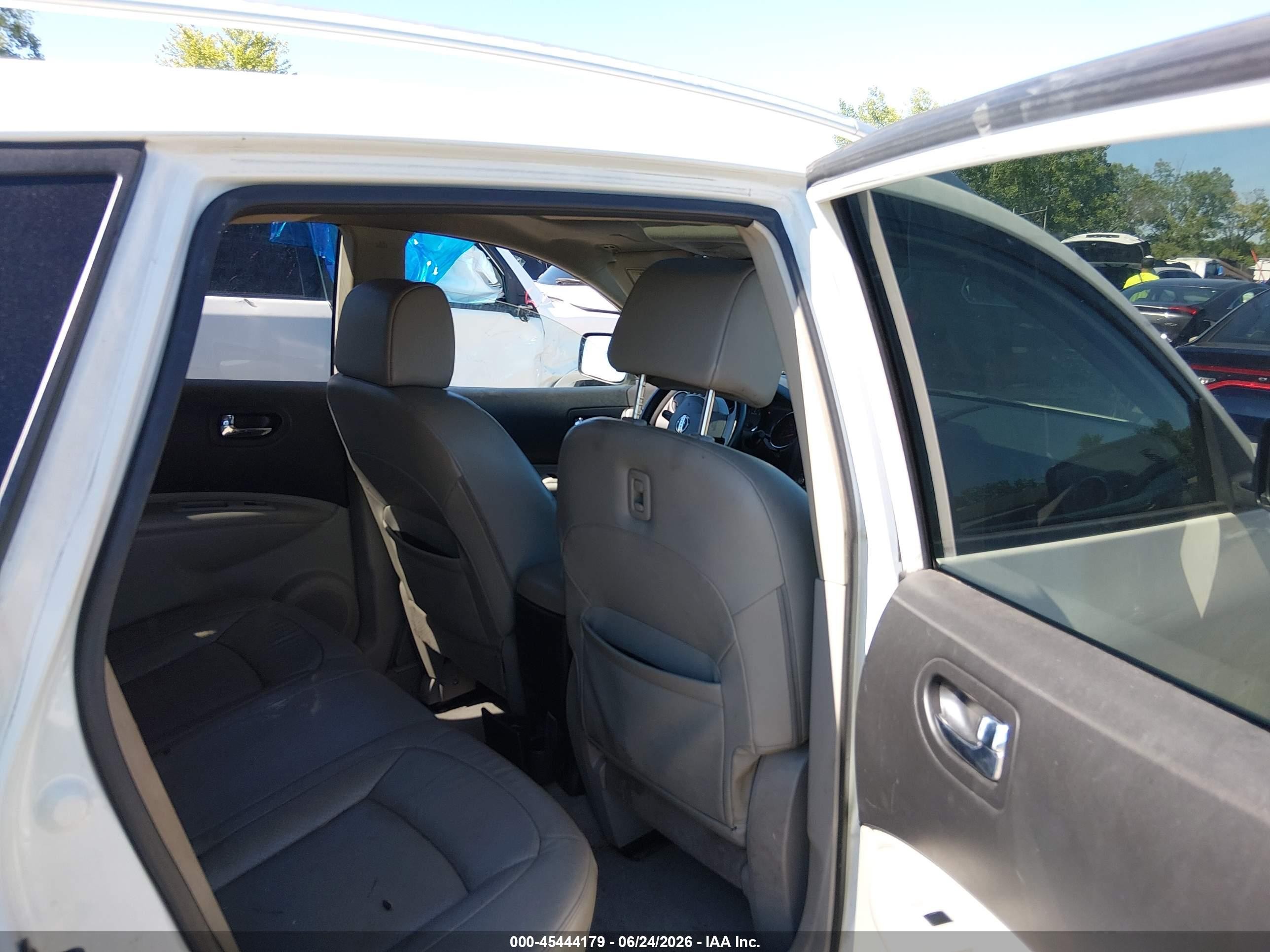 2012 Nissan Rogue Sv W/sl Pkg White vin: JN8AS5MV1CW413780