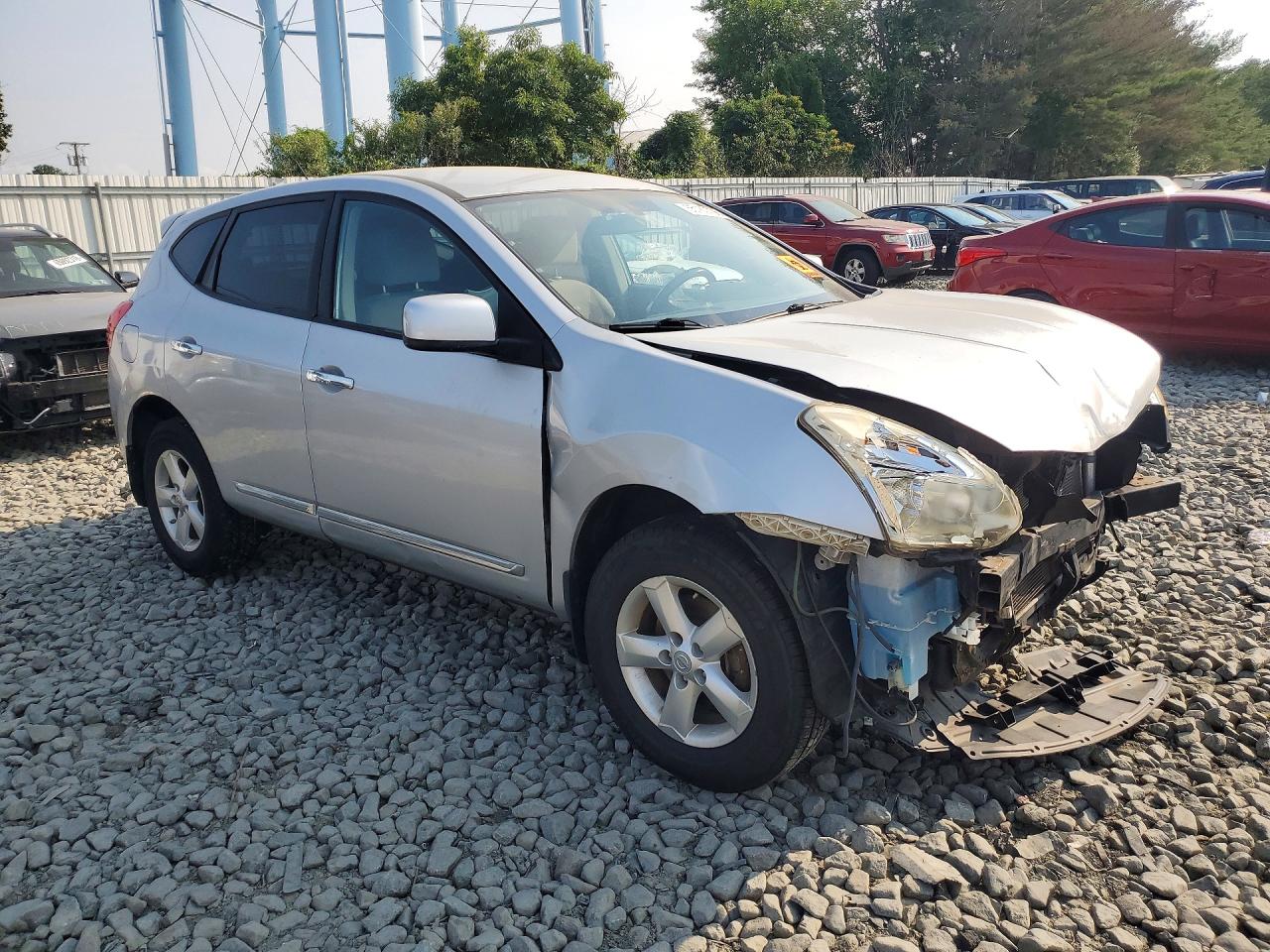 2013 Nissan Rogue S Silver vin: JN8AS5MV1DW103226