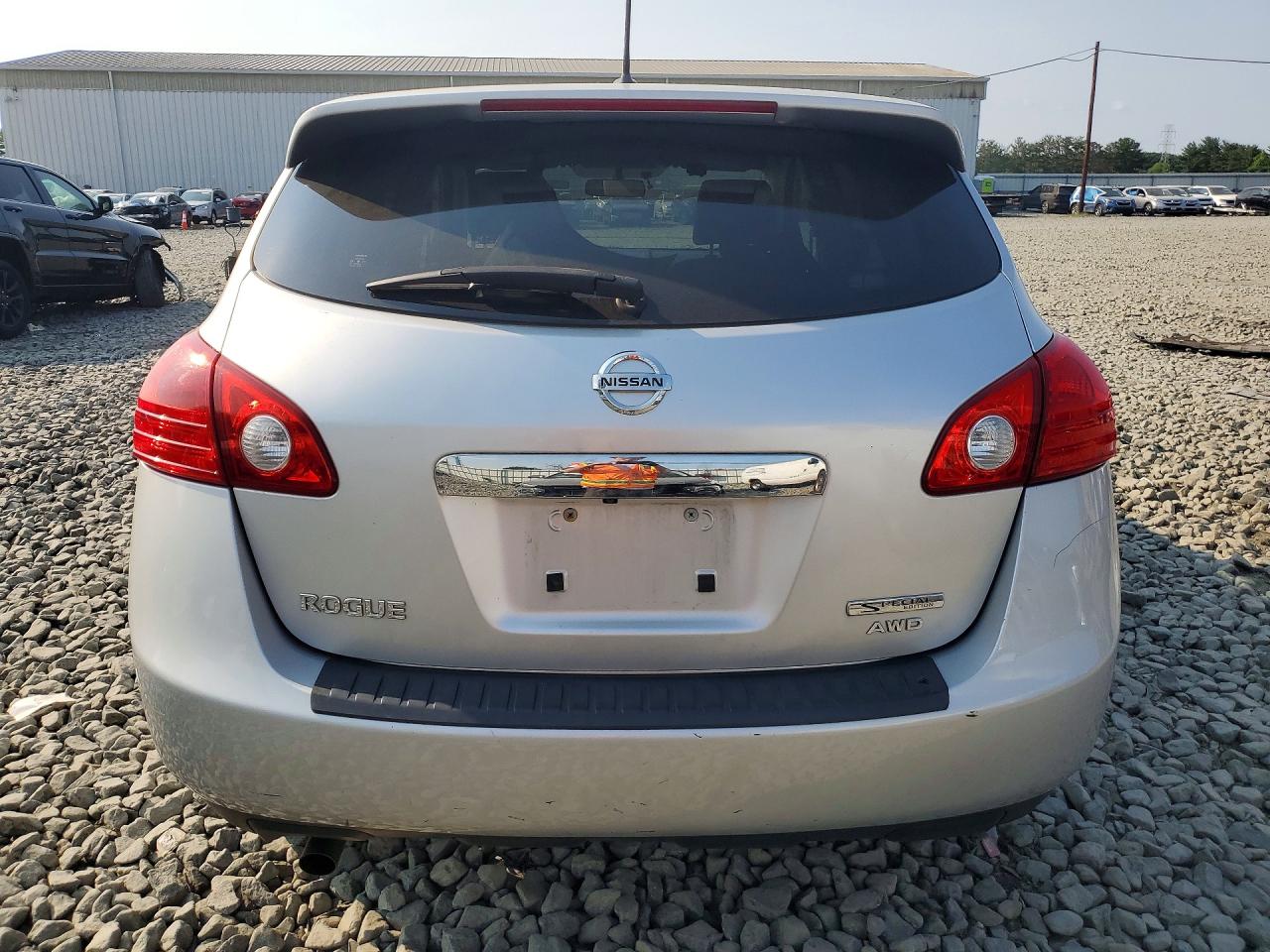 2013 Nissan Rogue S Silver vin: JN8AS5MV1DW103226