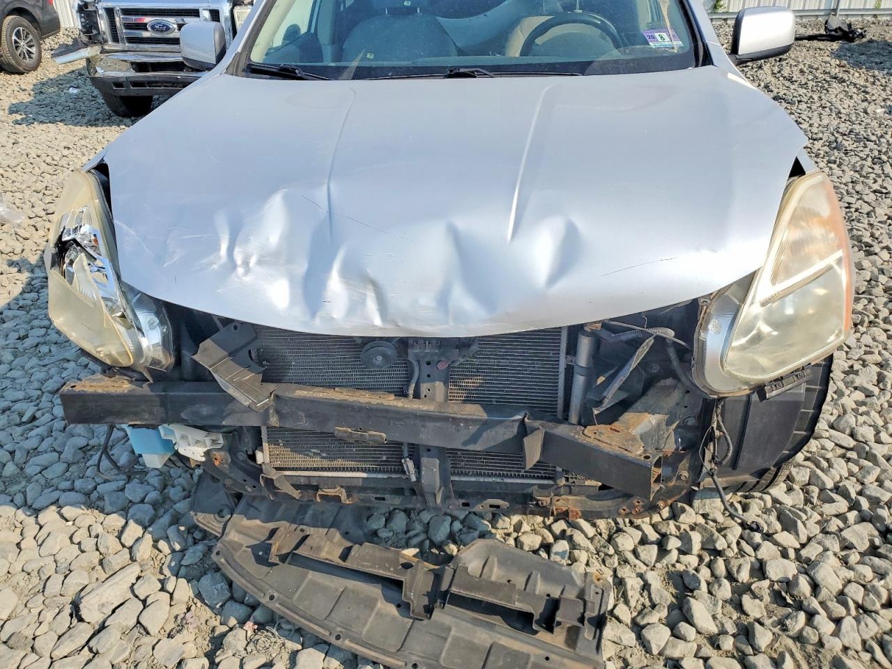 2013 Nissan Rogue S Silver vin: JN8AS5MV1DW103226